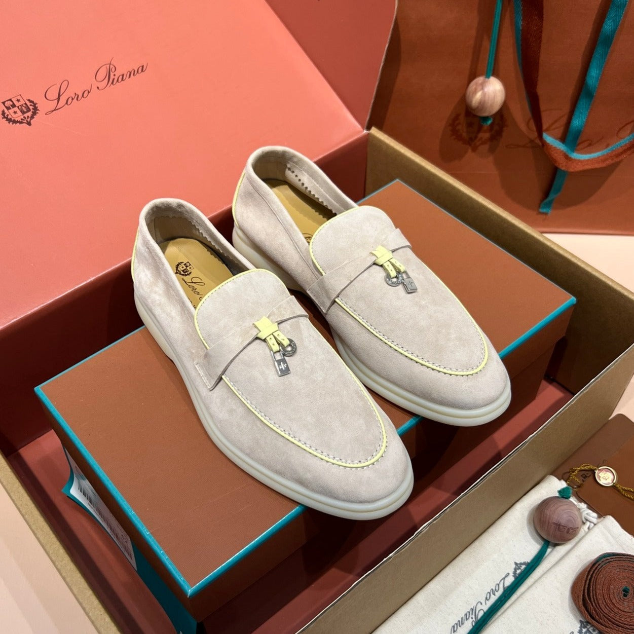 lp summer charm walk loafer royal beige yellow suede