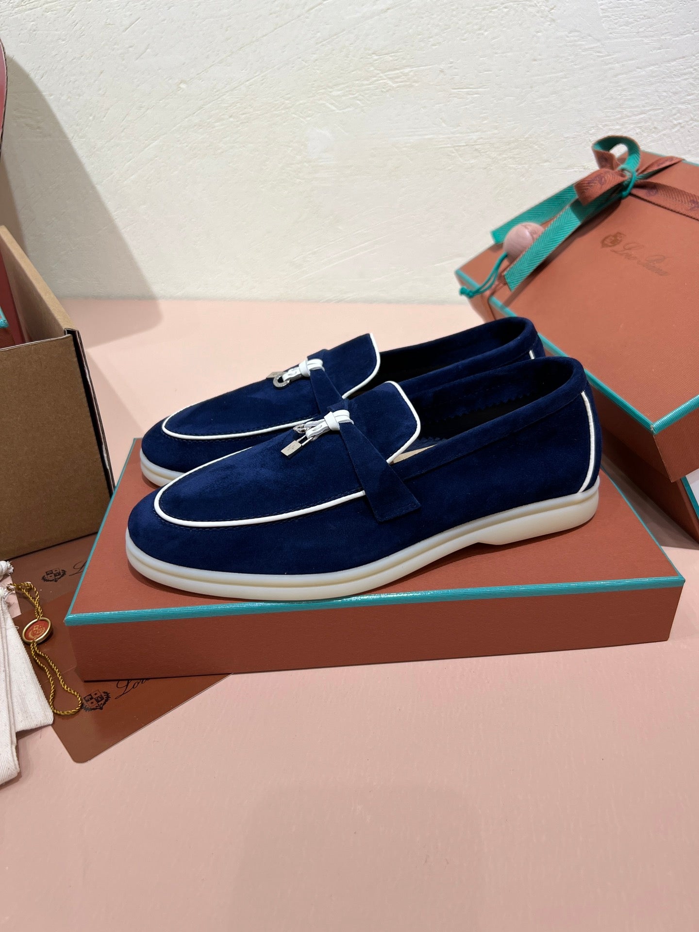 lp summer charm walk loafer  blue white suede