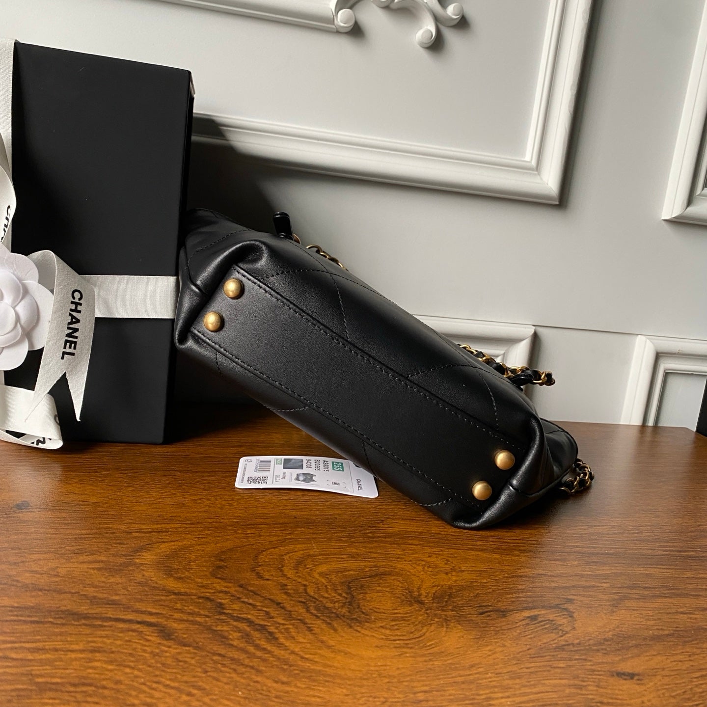 Chanel 2025 Bag 28cm Black Calfskin 318240