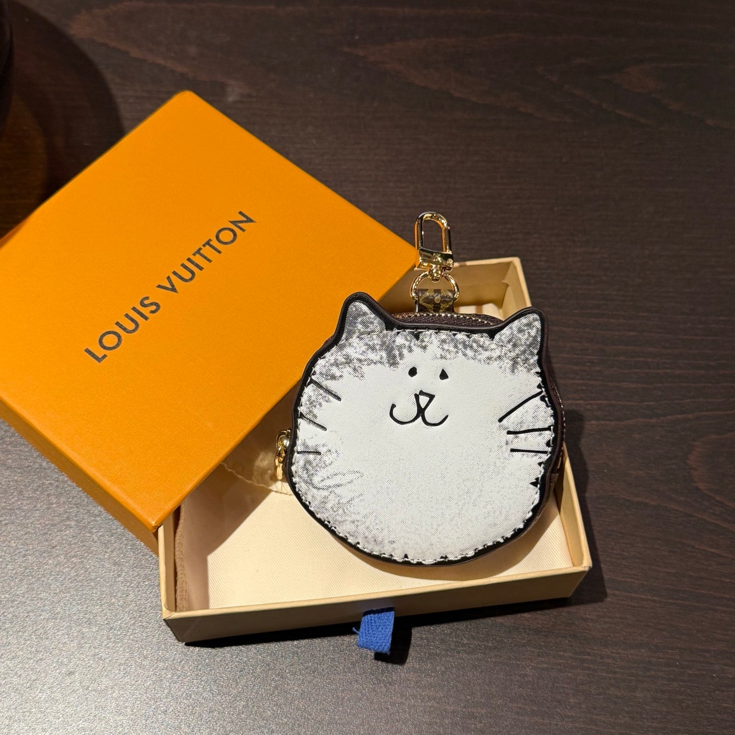 LV Monogram Kitty Coin Purse Charm White Brown Leather Canvas