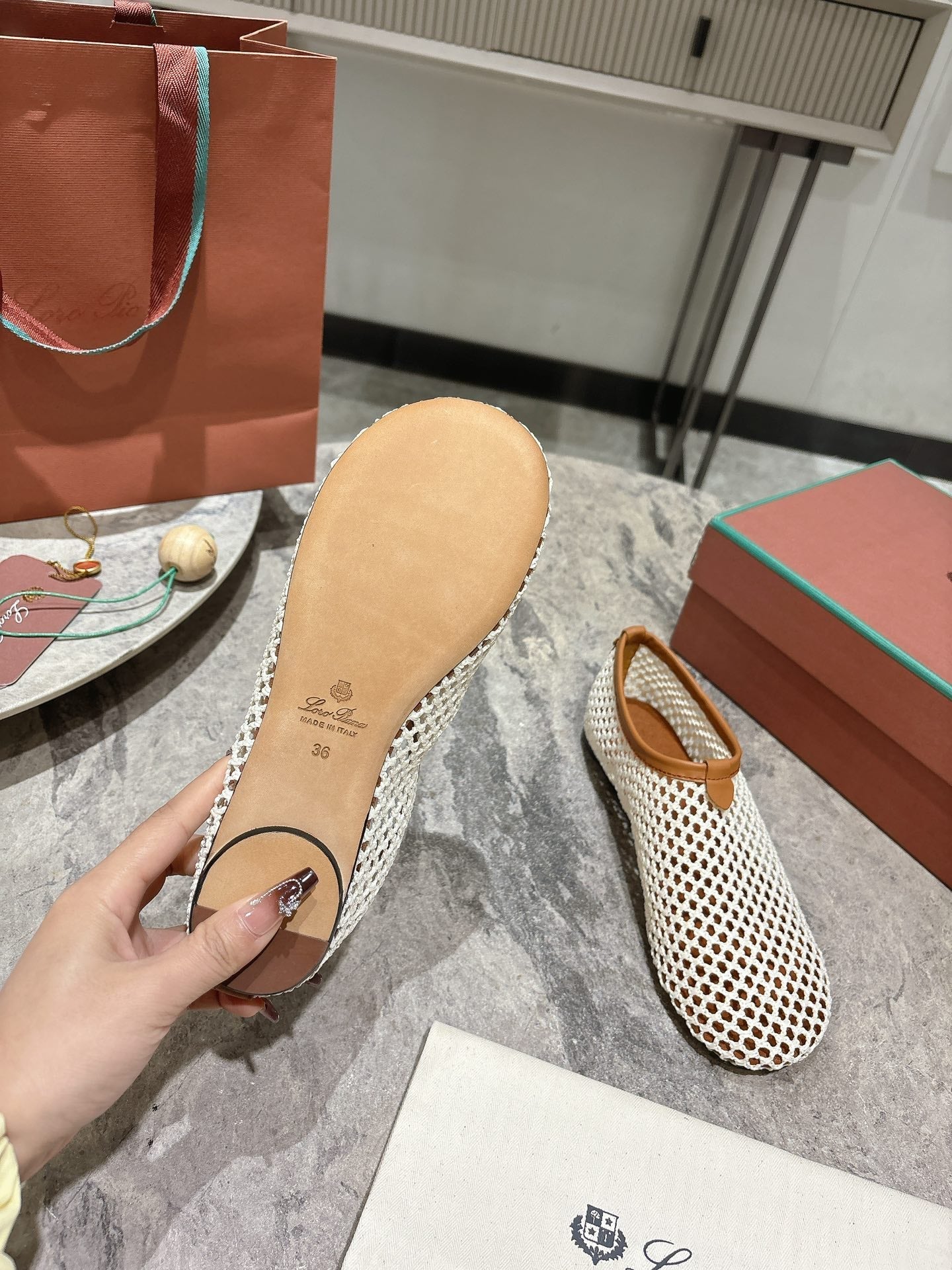 LP hollow knit ballet flats beige  original leather 379024