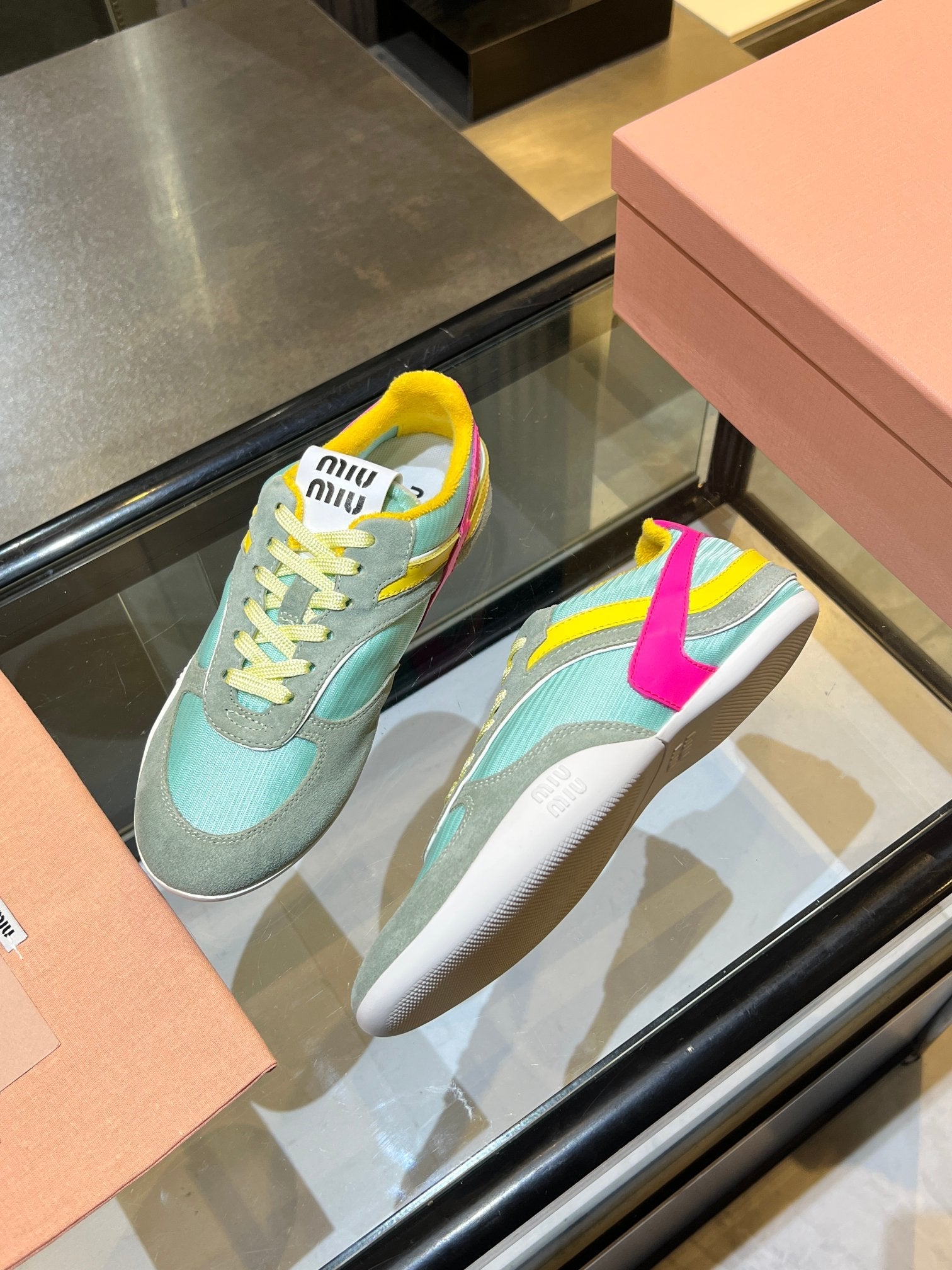 MIU x NB 26ss Sneaker Gray Light Blue Fabric Suede 625657