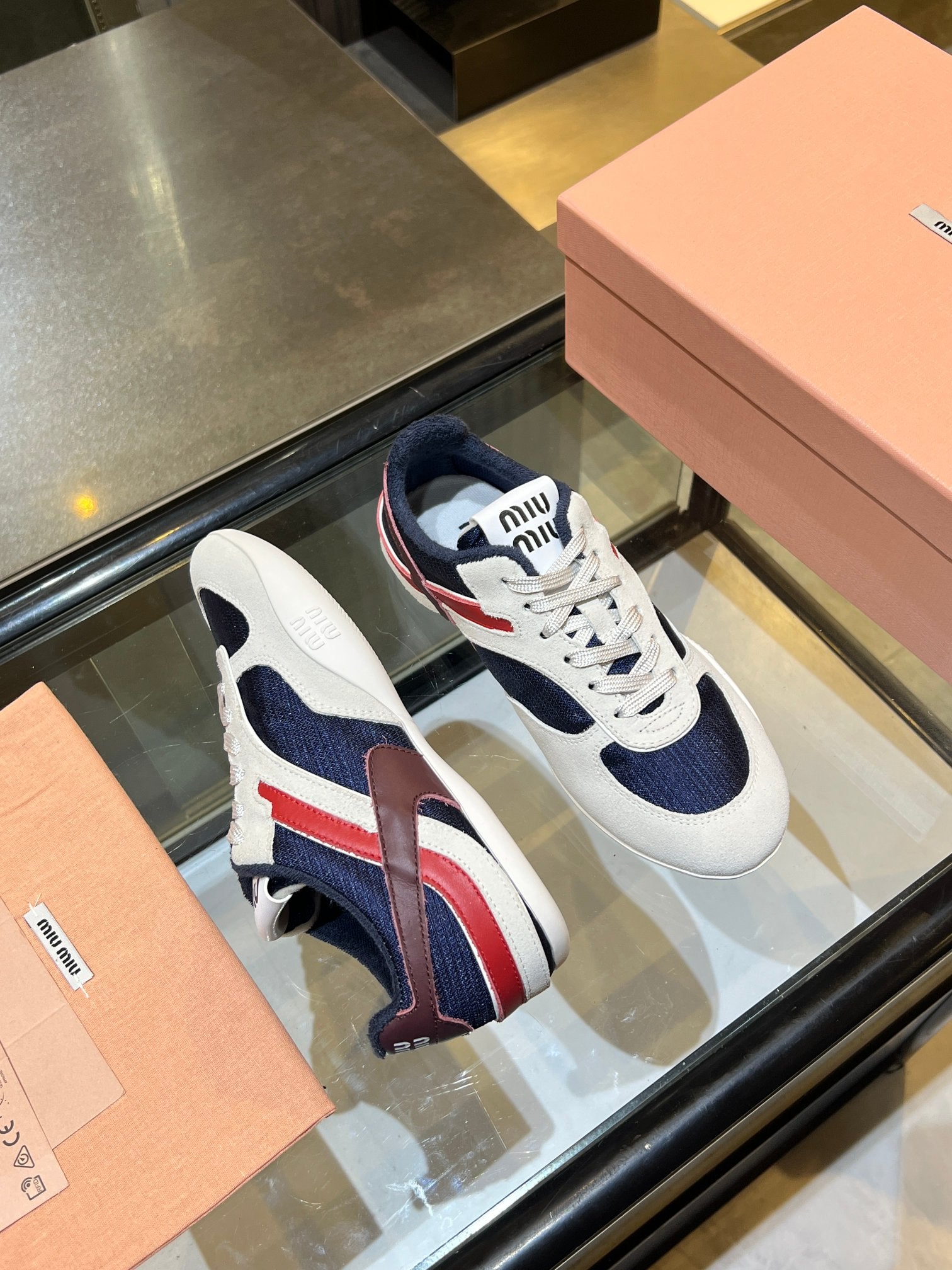 MIU x NB 26ss Sneaker White Blue Red Fabric Suede 625660