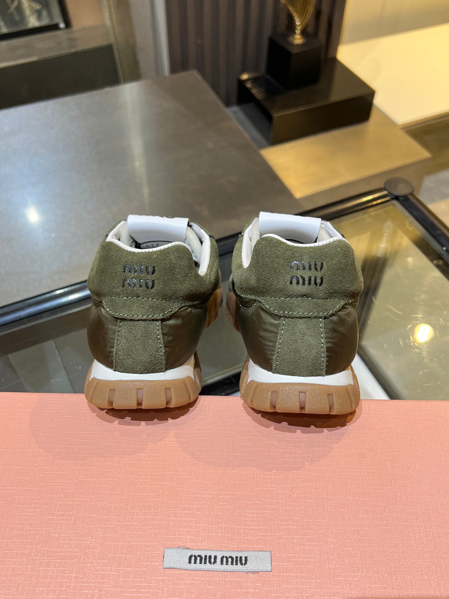 MIU 26ss Sneaker Moss Green Fabric Suede 625653