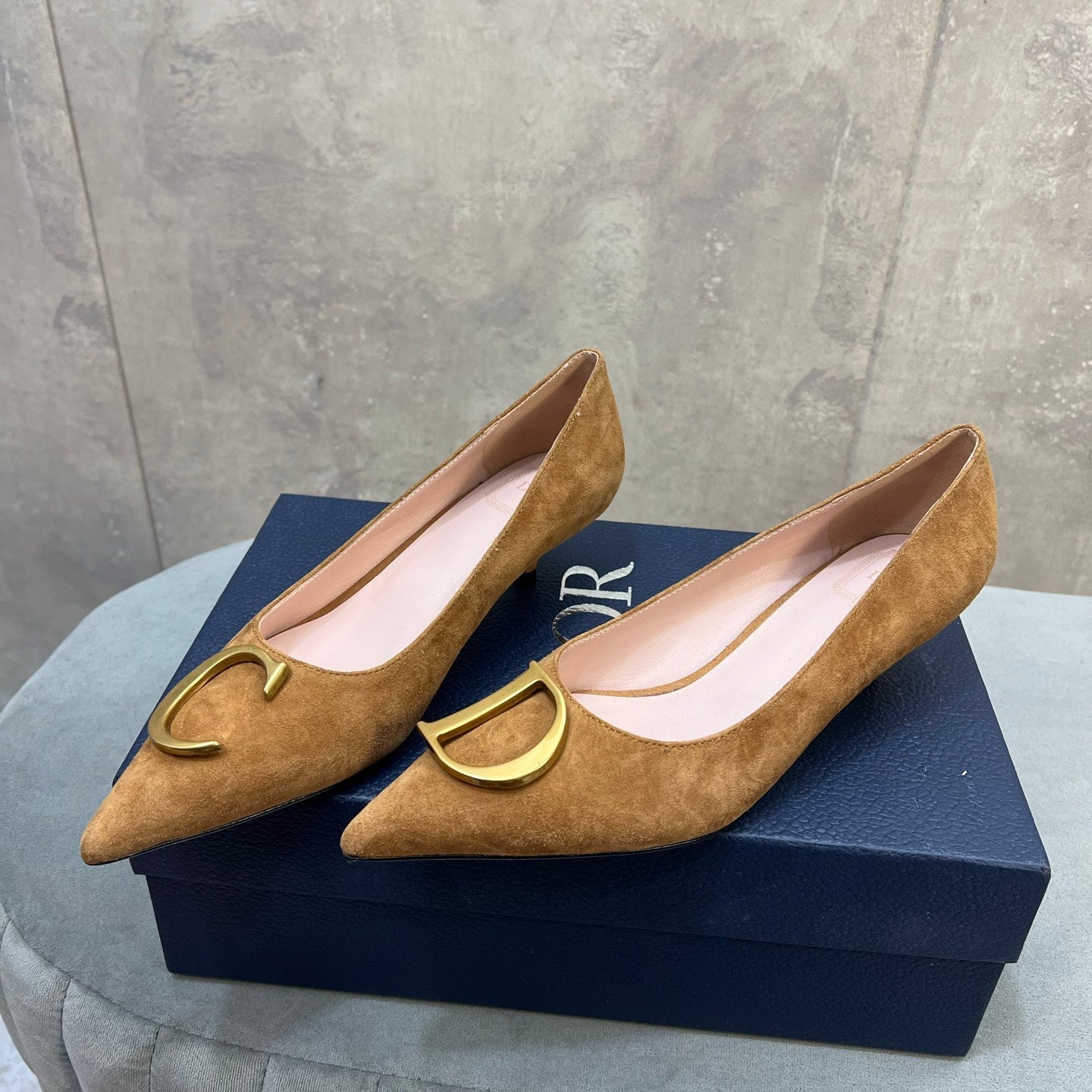 CD 26 High-Heeled 40 Pumps Tan Suede 594581