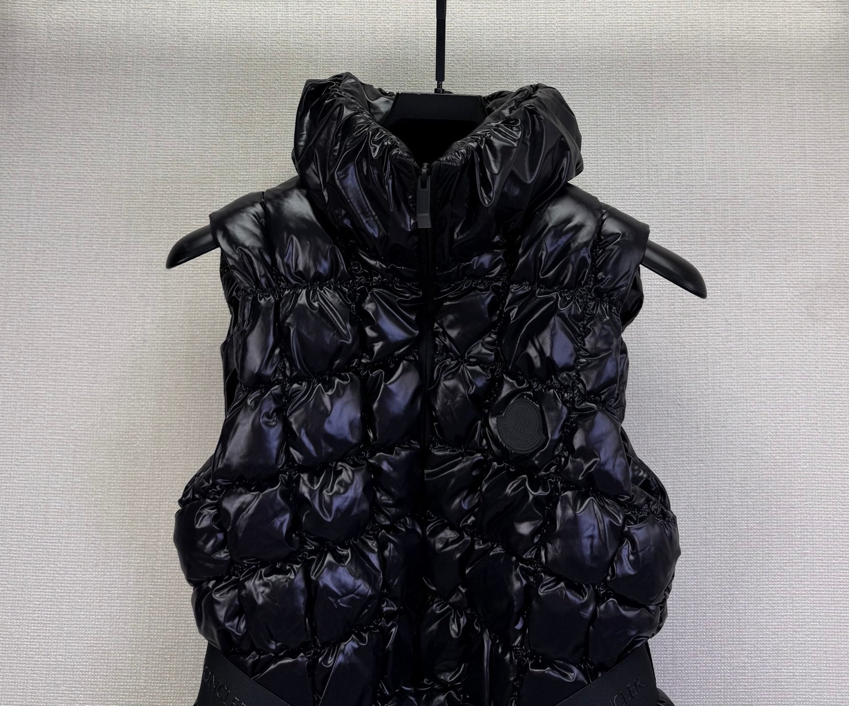 MC 2025 Emilion Square-Quilted Down Gilet Black Nylon Down