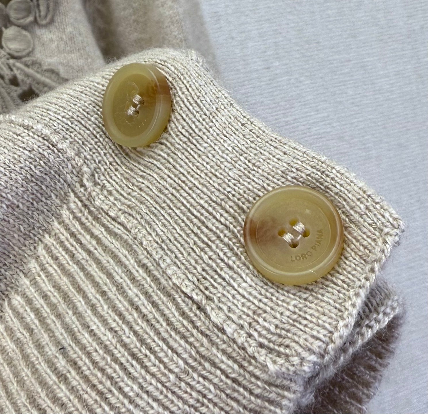 LP 25 Embroidered Floral Pattern Hollow Cardigan Gray Cashmere 315858