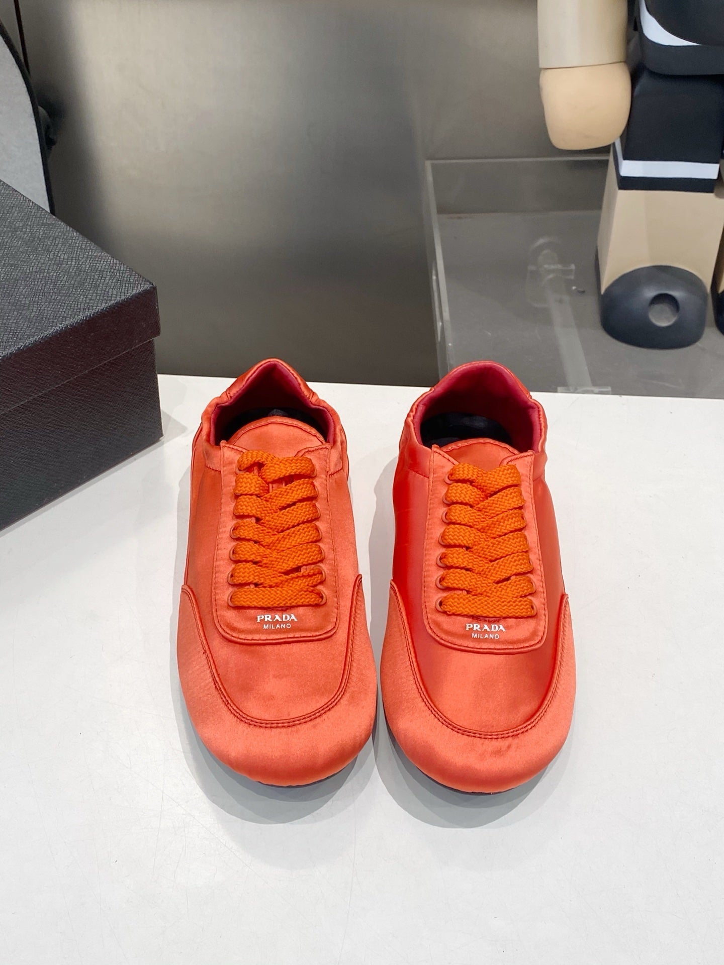 PRA 26S Casual Sneaker Orange Satin 628549