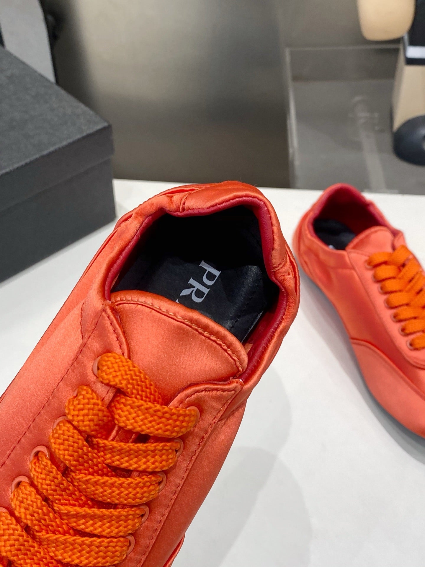 PRA 26S Casual Sneaker Orange Satin 628549