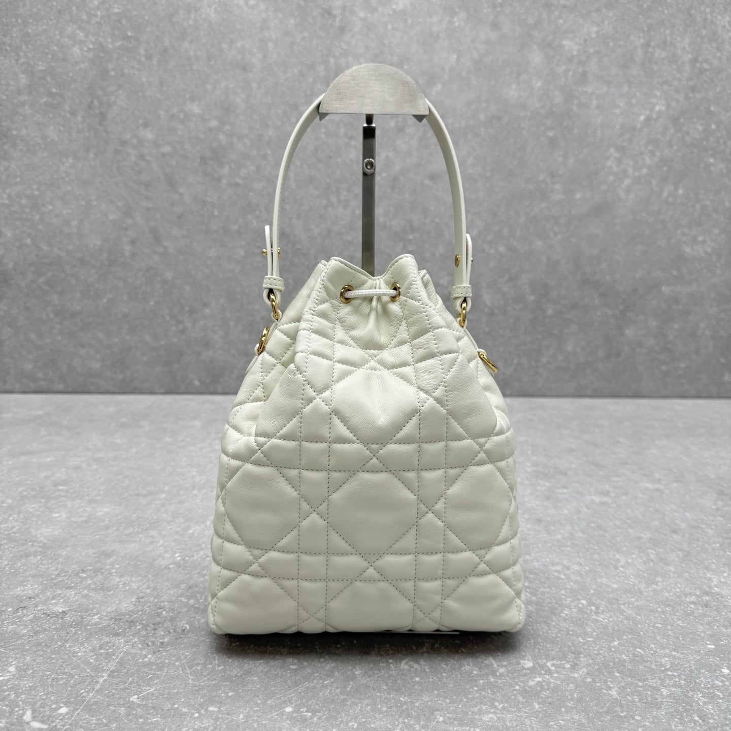 Dior 2025 Coconut Bucket Bag 25cm White Lambskin