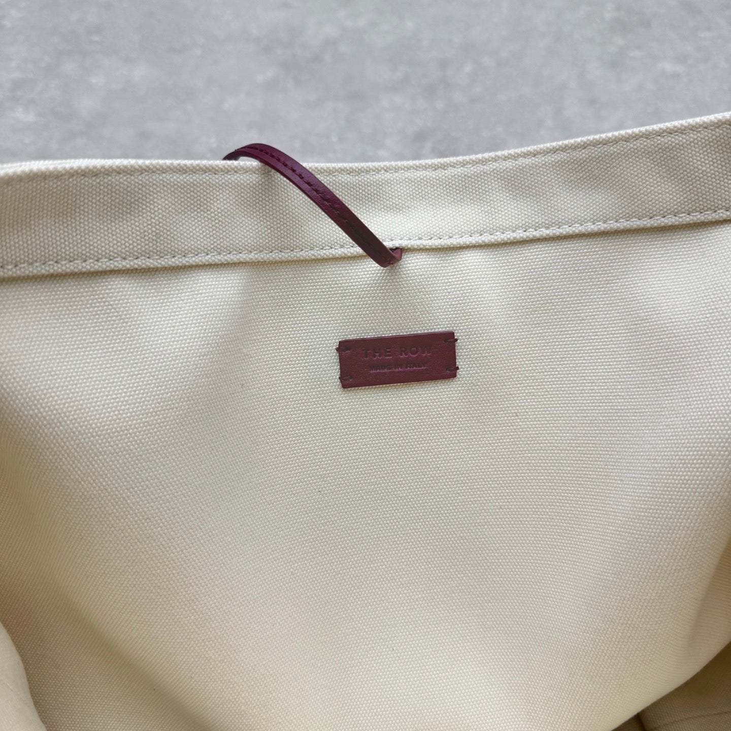 The Row 2025 Large N/S Park Tote Bag 43cm White Leather Canvas