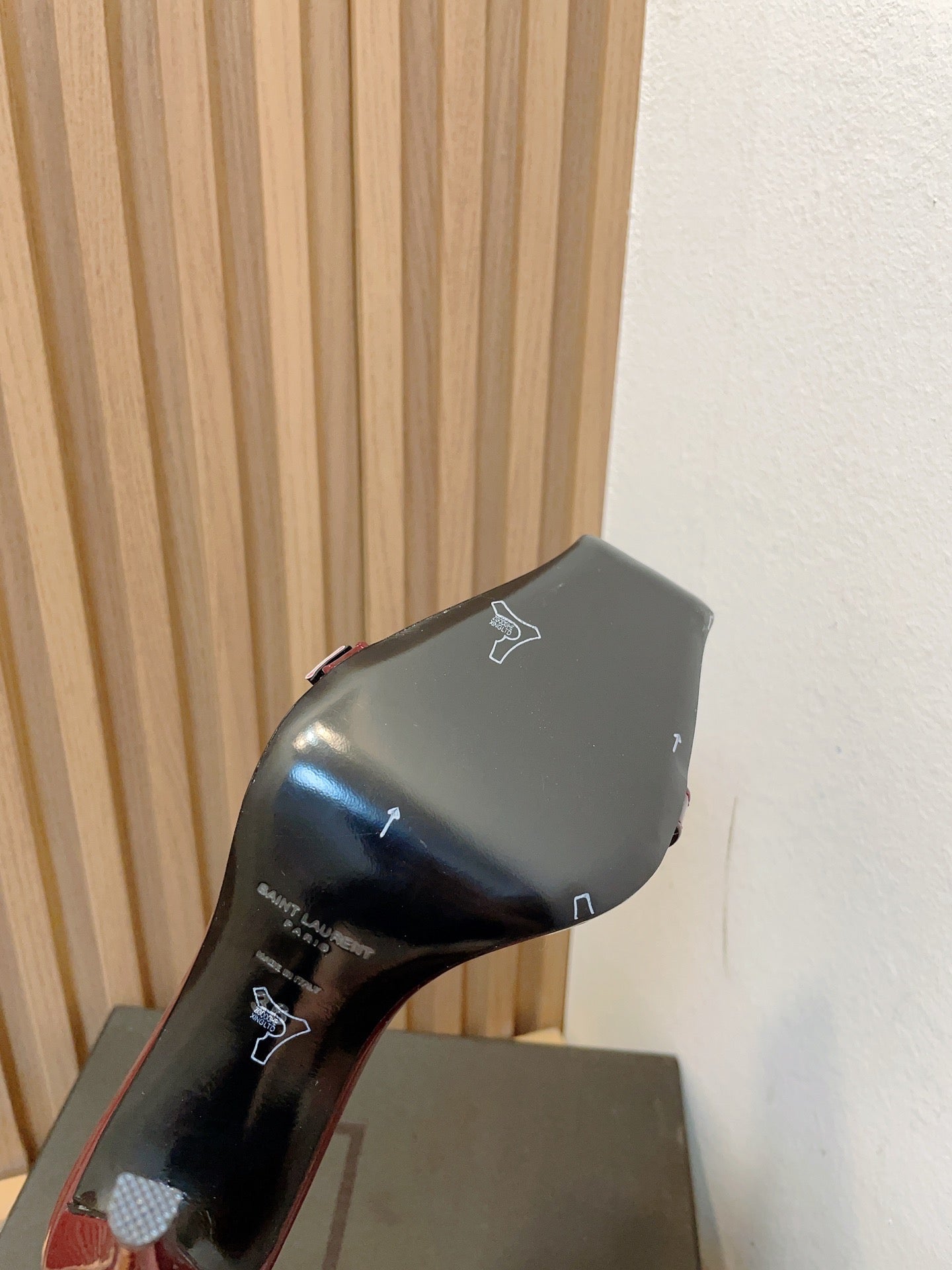 SL SQUARE TOED NUIT PUMPS RED CALFSKIN