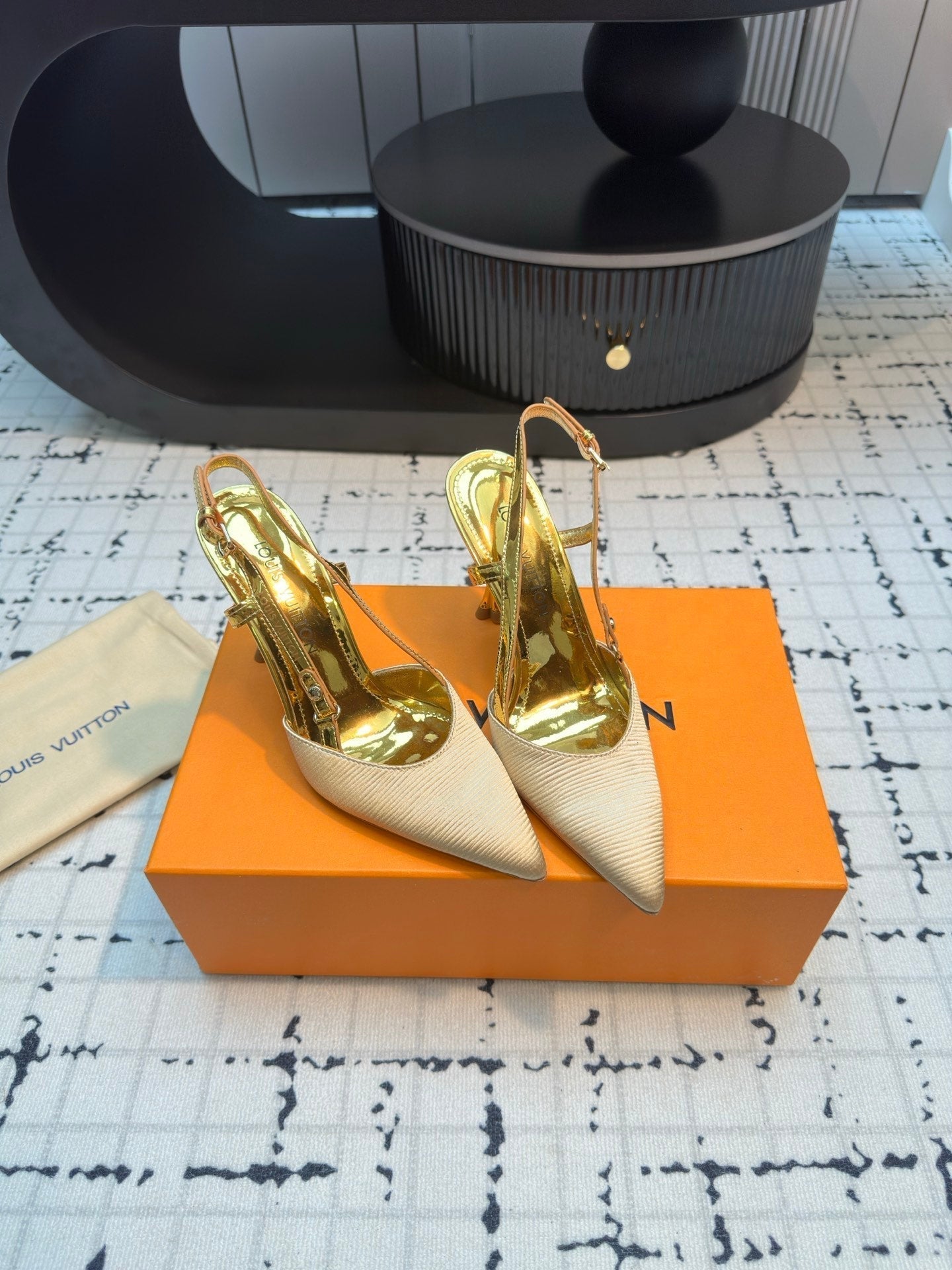 LV Blossom Slingback Pump 95mm Beige Lambskin