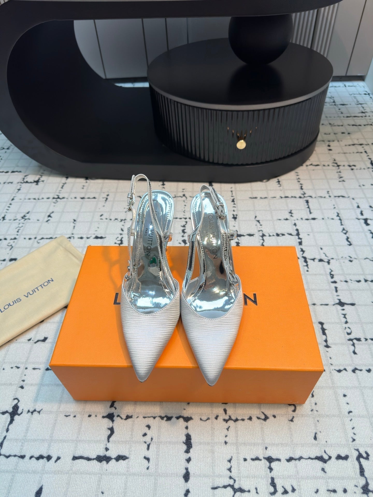 LV Blossom Slingback Pump 95mm White Lambskin