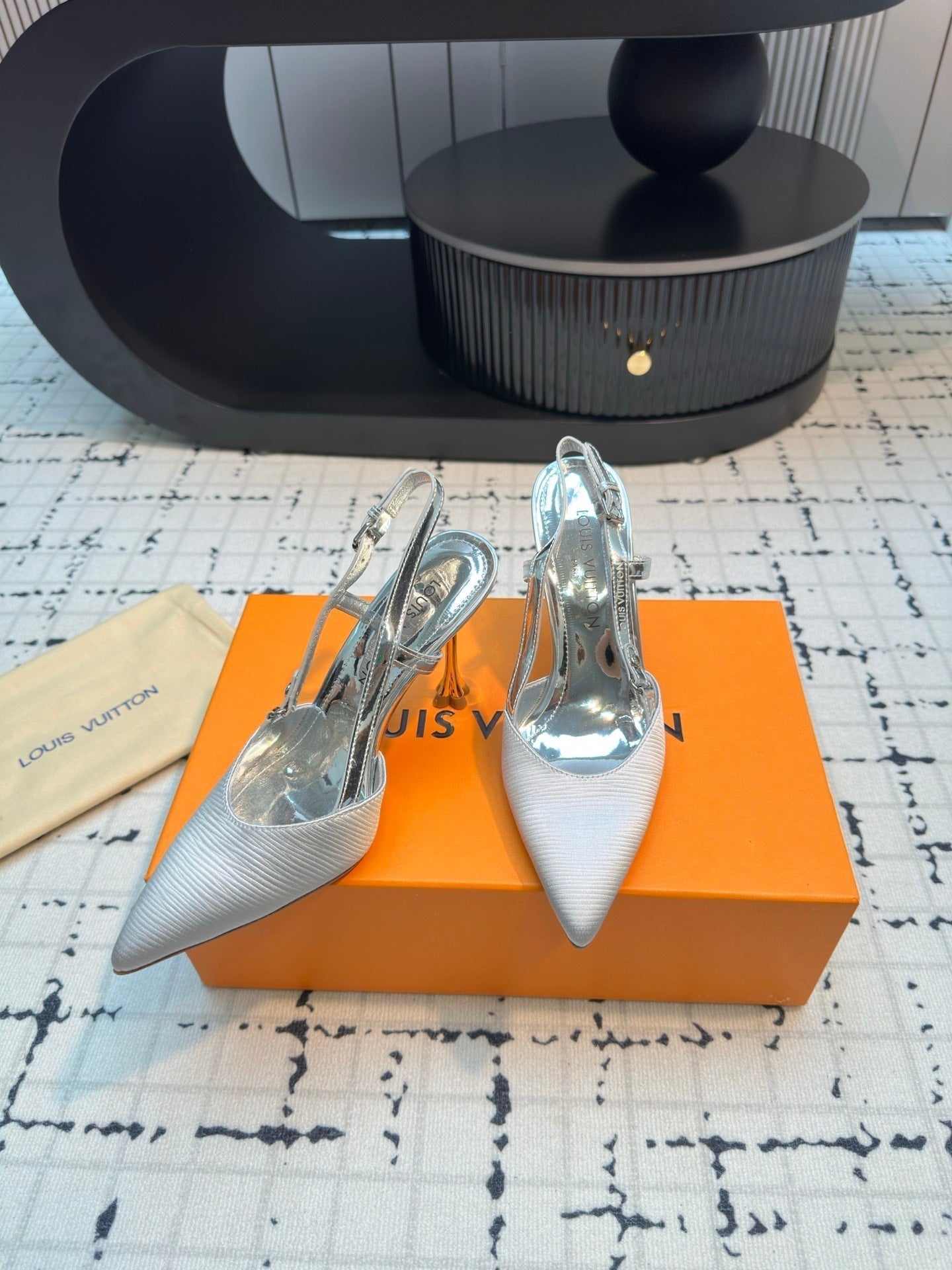 LV Blossom Slingback Pump 95mm White Lambskin