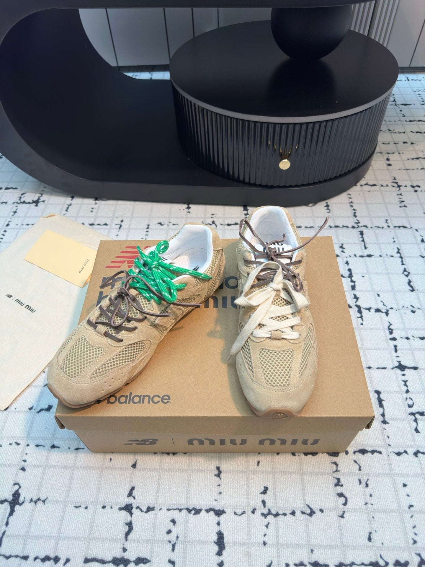 Miu Balance 530 SL Sneakers Light Brown Suede