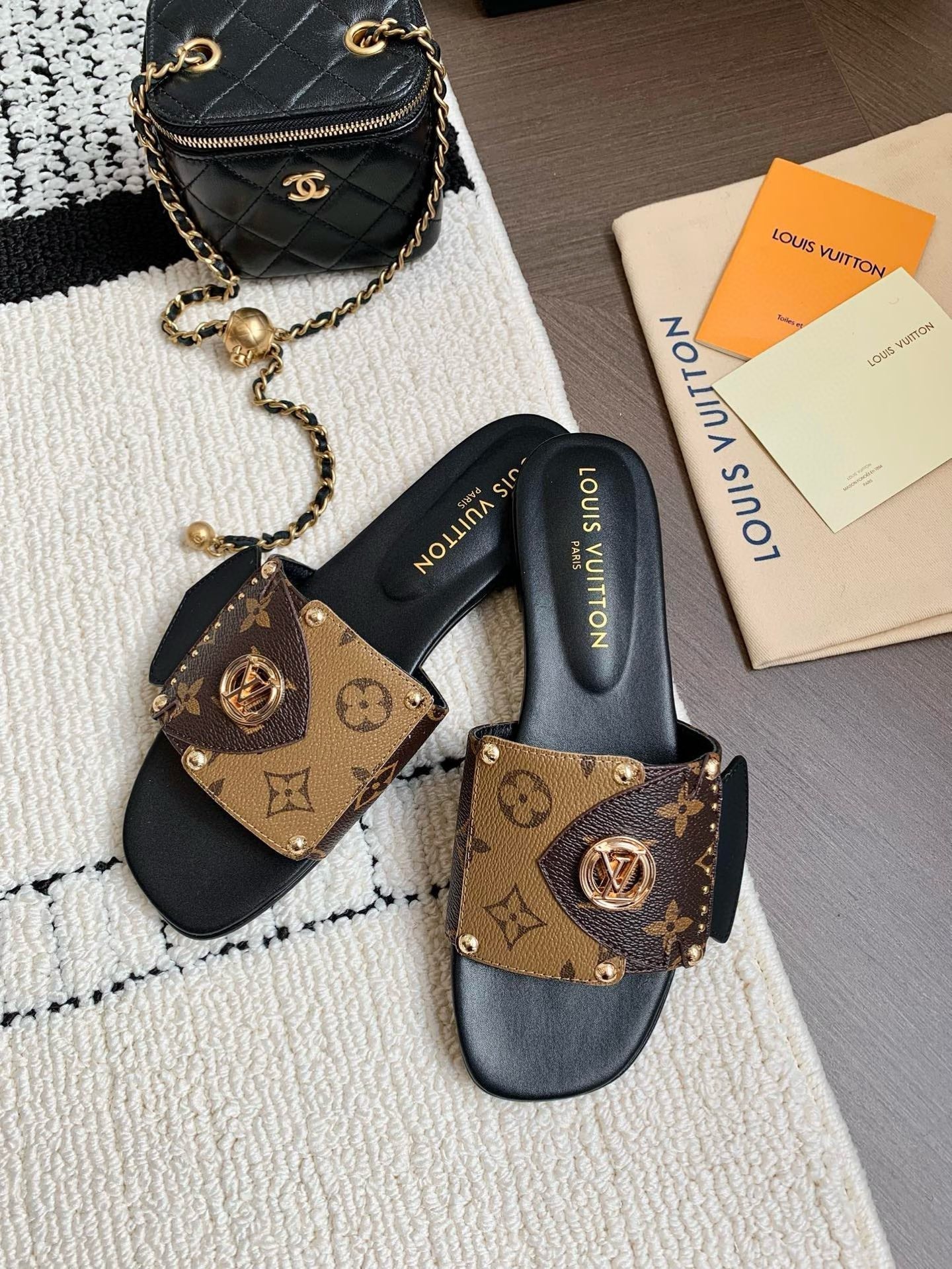 LV Mule plate LV Frame Marron Cacao Leather 218902