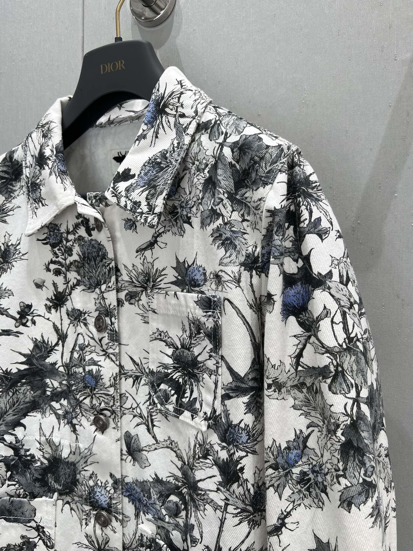 CD 25 Plant Flower Print Denim Jacket White Gray Cotton 205152
