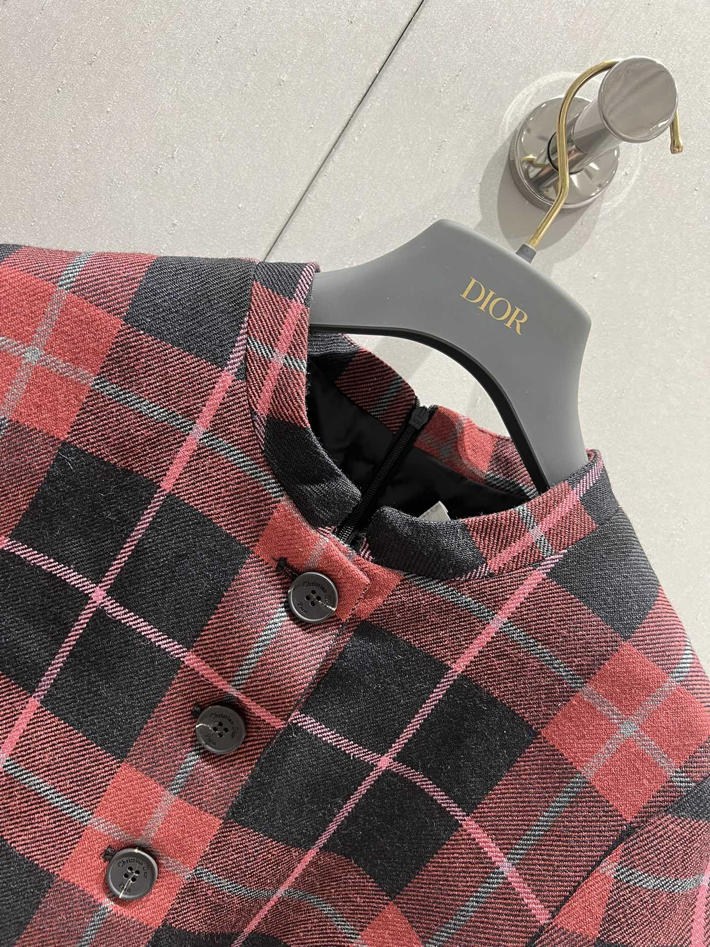 CD 25 Plaid Short-sleeved Dress Black Red Sheep Wool