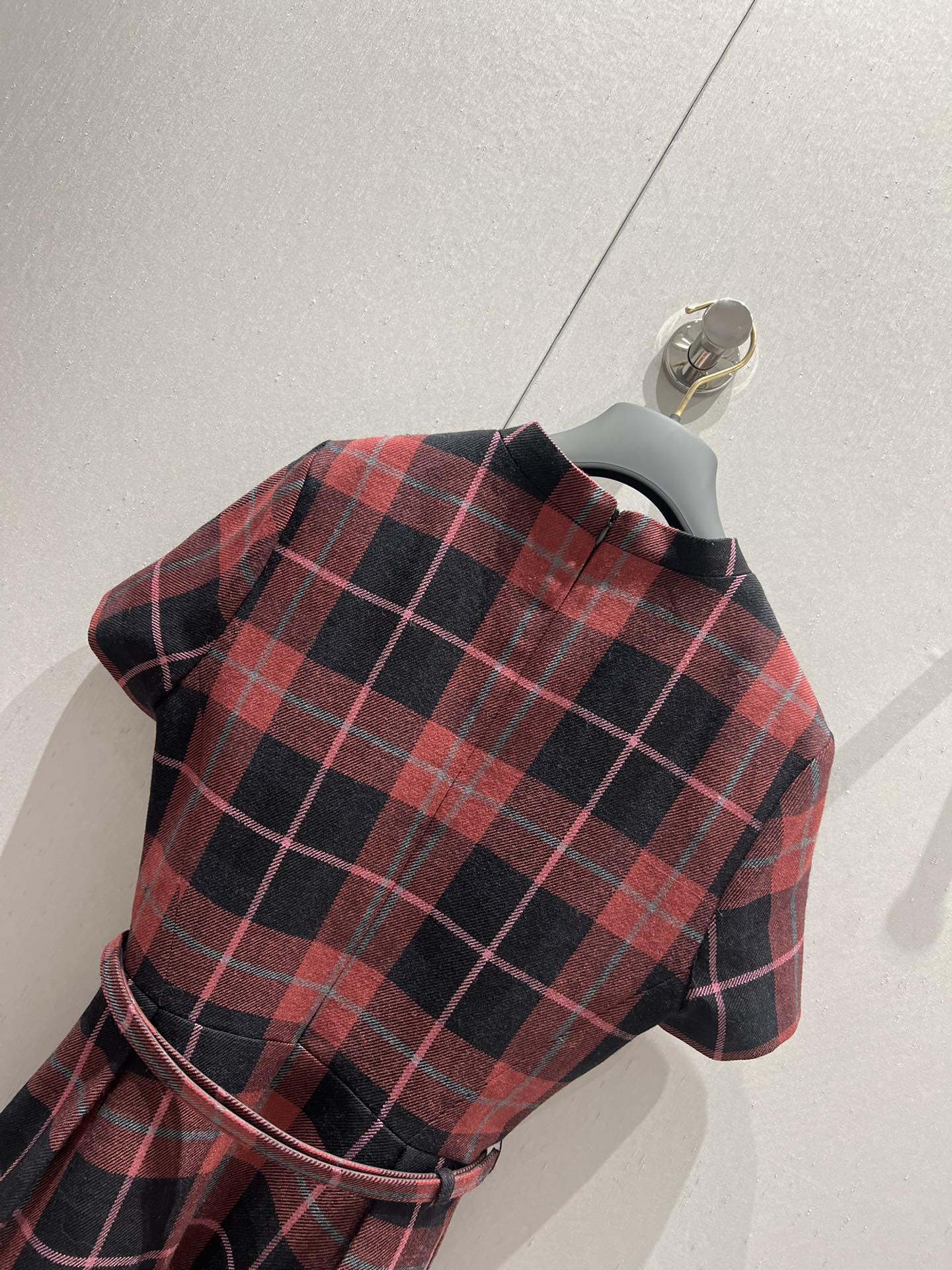 CD 25 Plaid Short-sleeved Dress Black Red Sheep Wool
