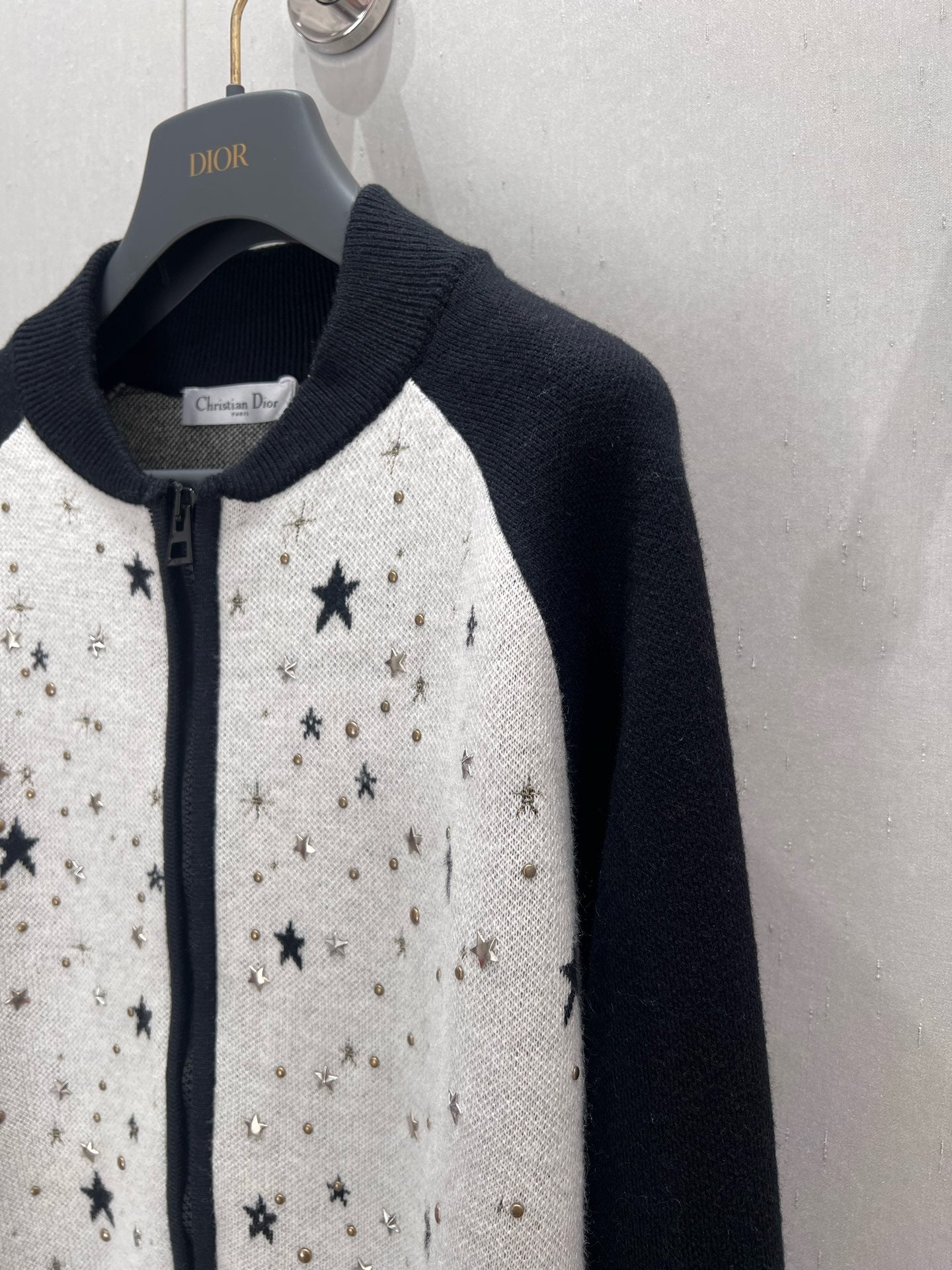 CD 25 Round Neck Cardigan Black White Cashmere 210860