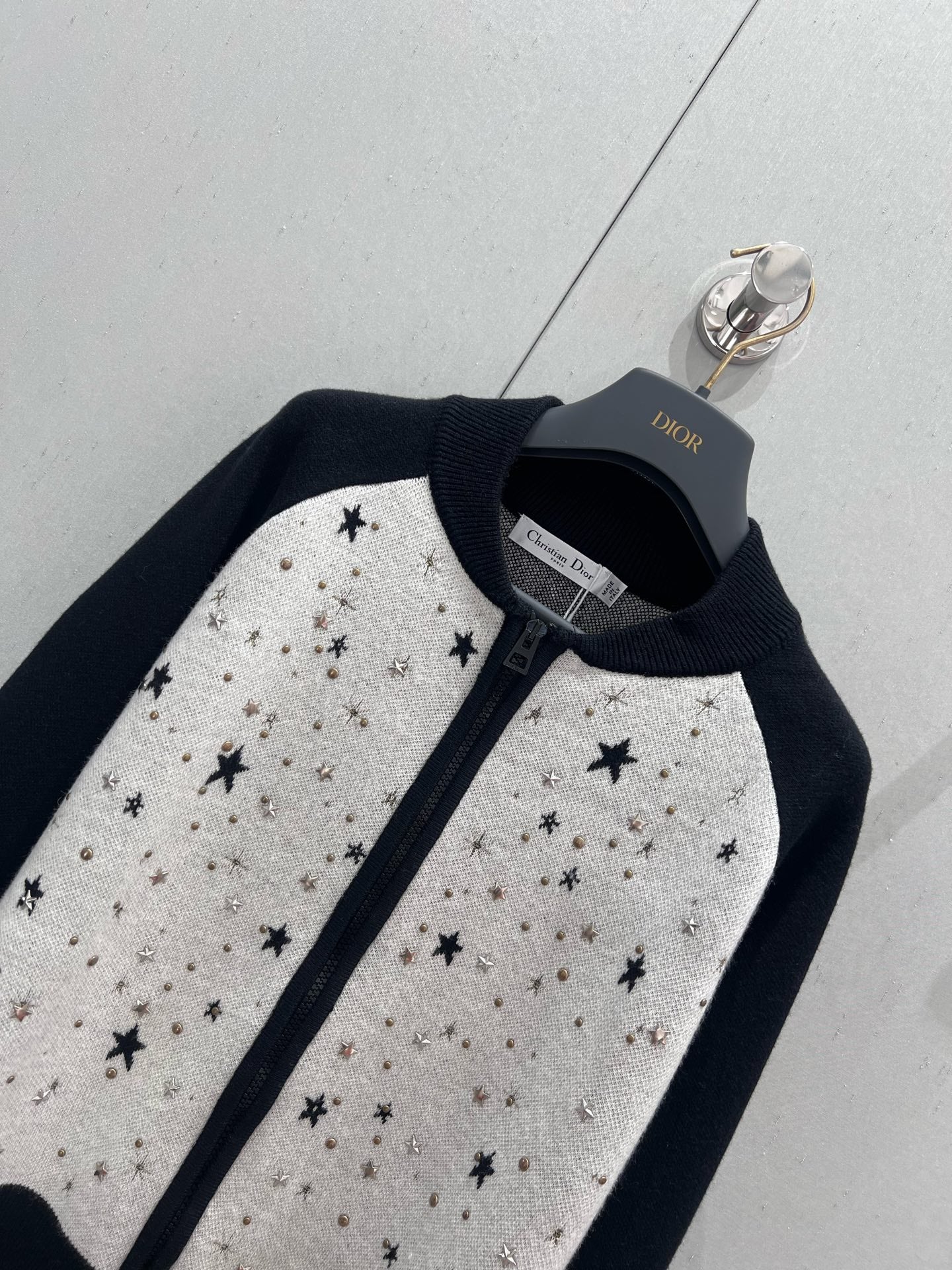 CD 25 Round Neck Cardigan Black White Cashmere 210860