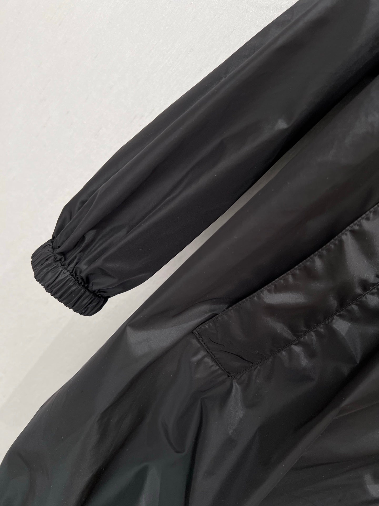 Prada 25 Windbreaker Jacket Black Re-Nylon 210923