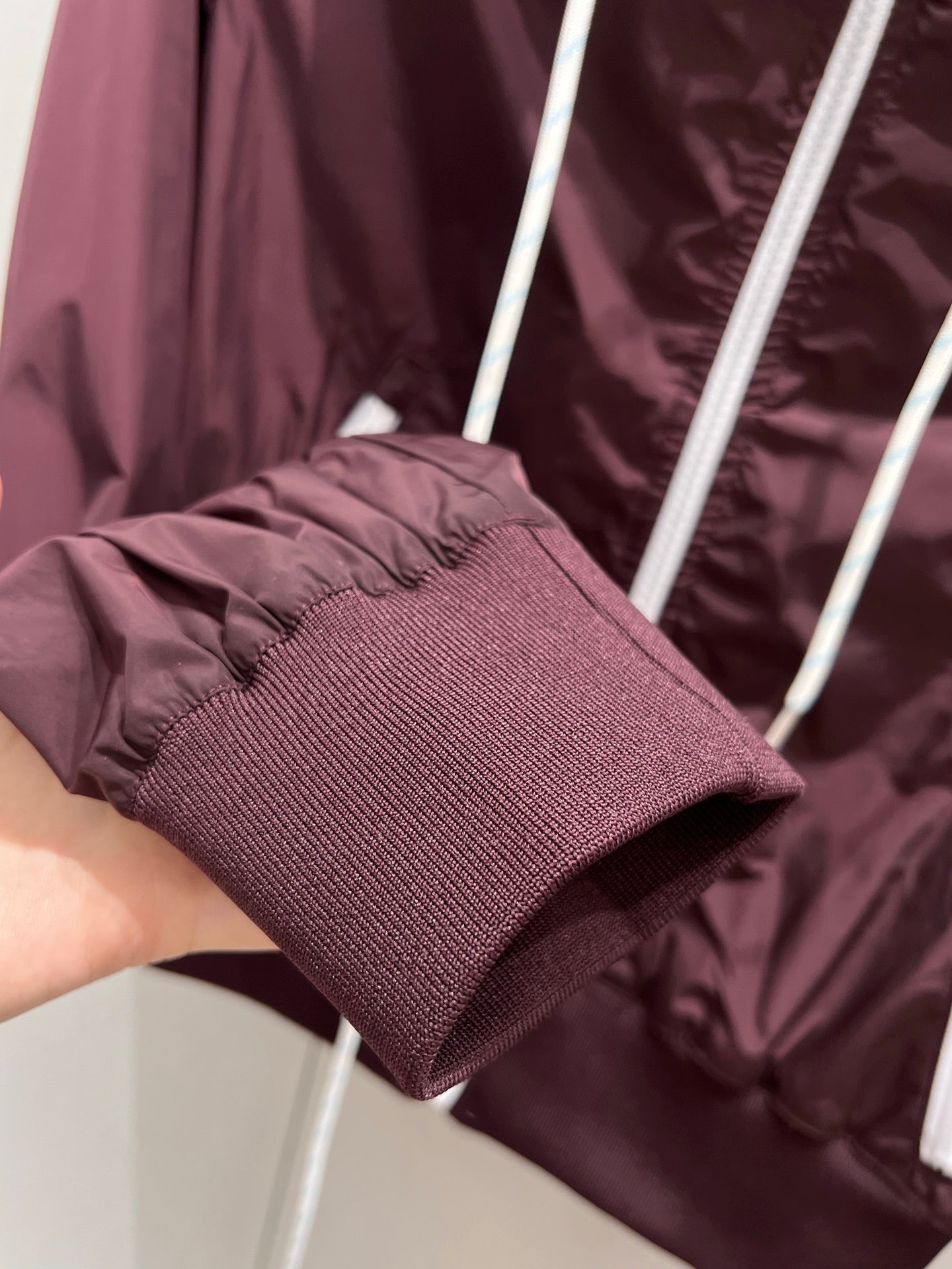 Prada 25 Short Hooded Jacket Red Burgundy Poliamide 211160