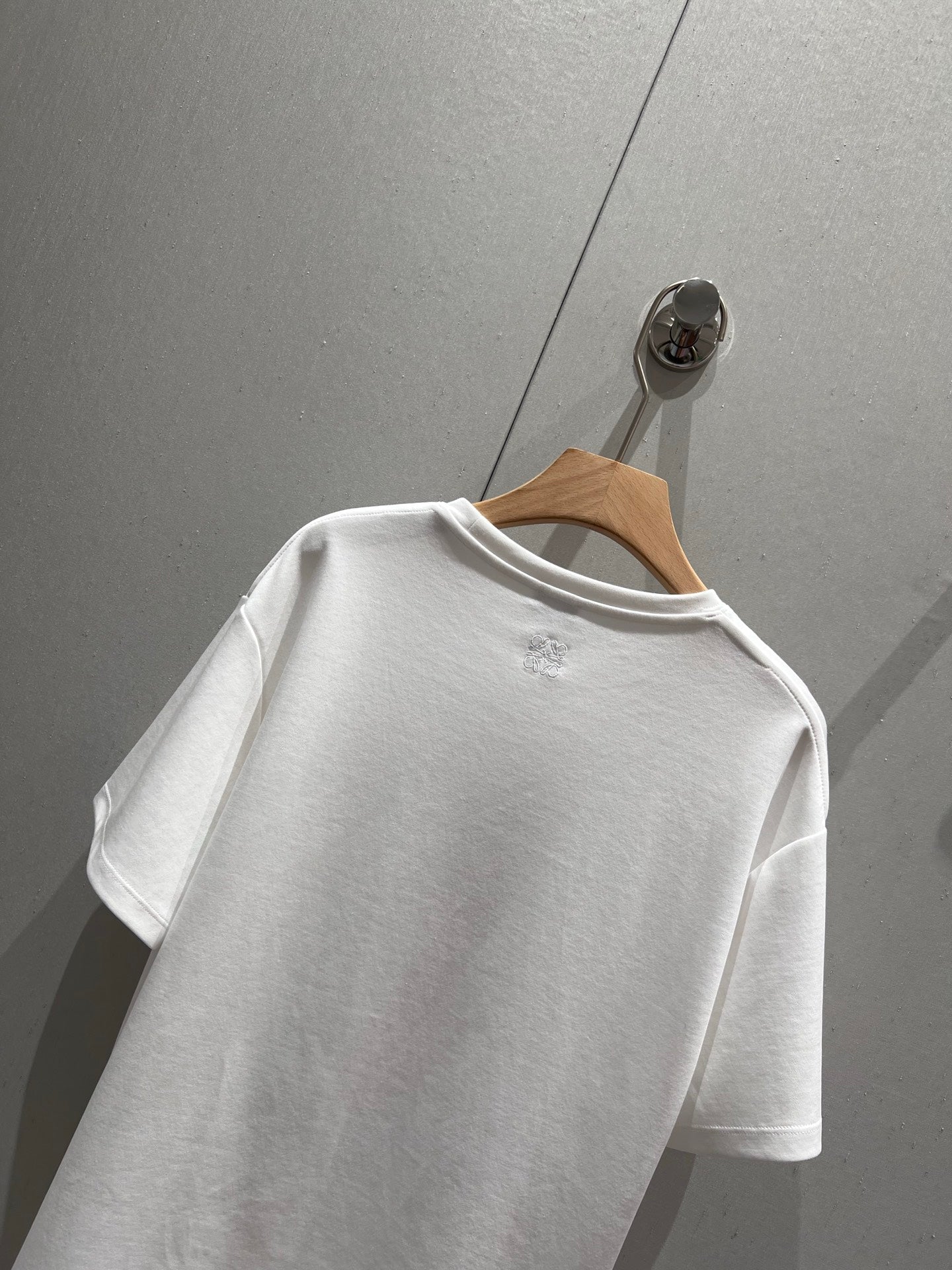 Loewe 25 Printed Round Neck Short Sleeve T-shirt White Cotton 215607