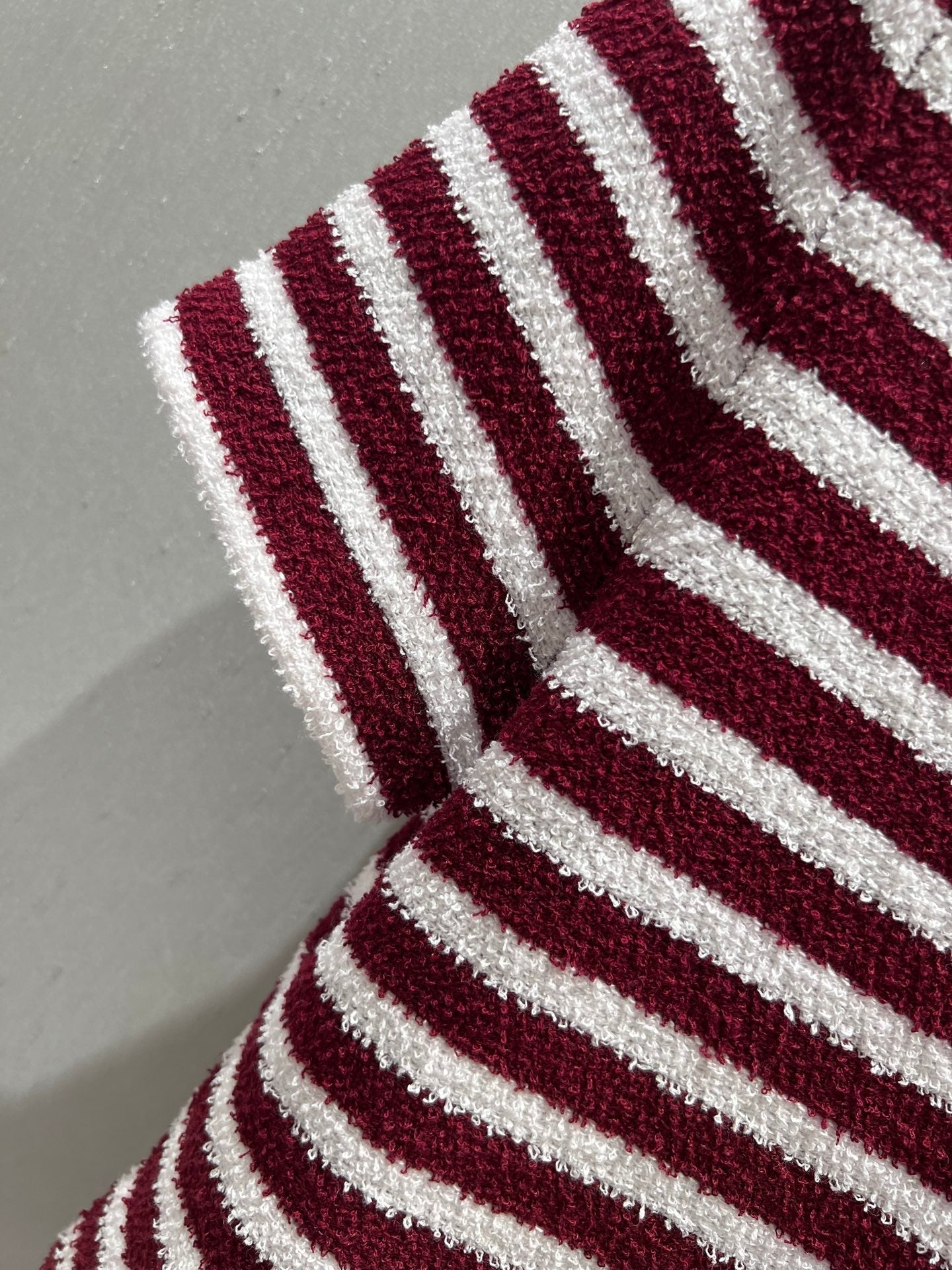 Prada 25 Yarn Striped Round Neck Knit Top White mix Red Cotton Poliamide 217770