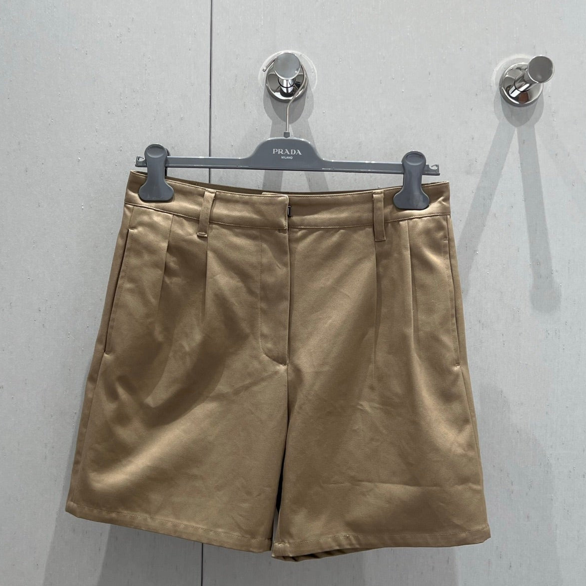 Prada 25 Short Beige Cotton 218082