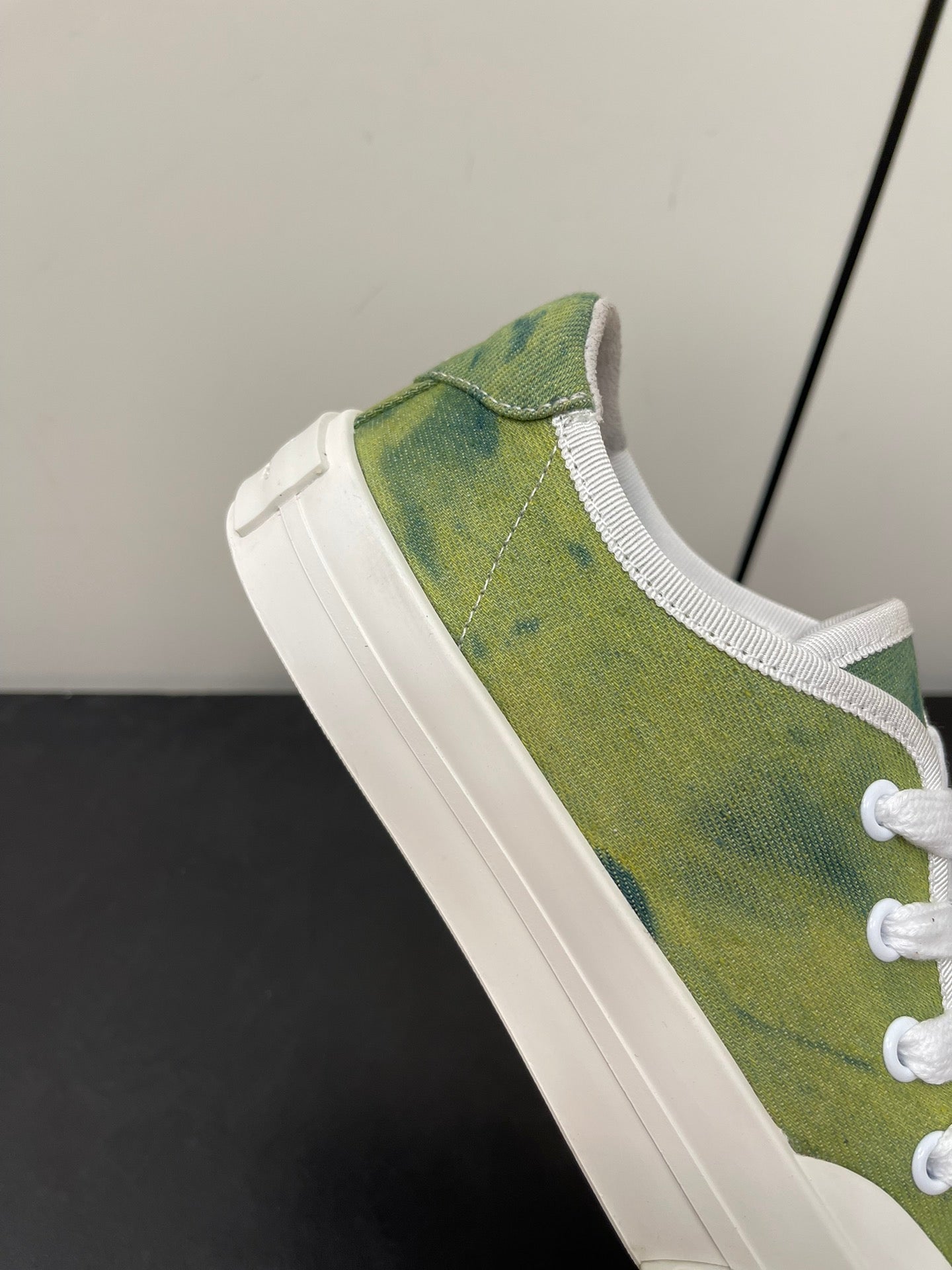 LP CLASSIC BISCUIT SNEAKER PEAR CALFSKIN