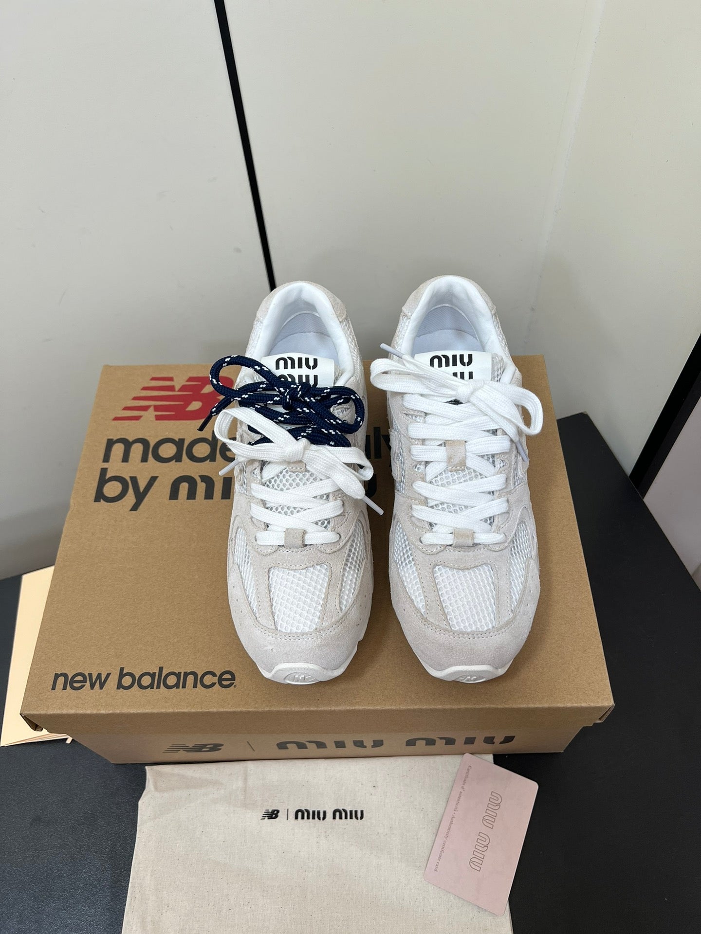 Miu Balance 530 SL Sneakers Gray And White Suede