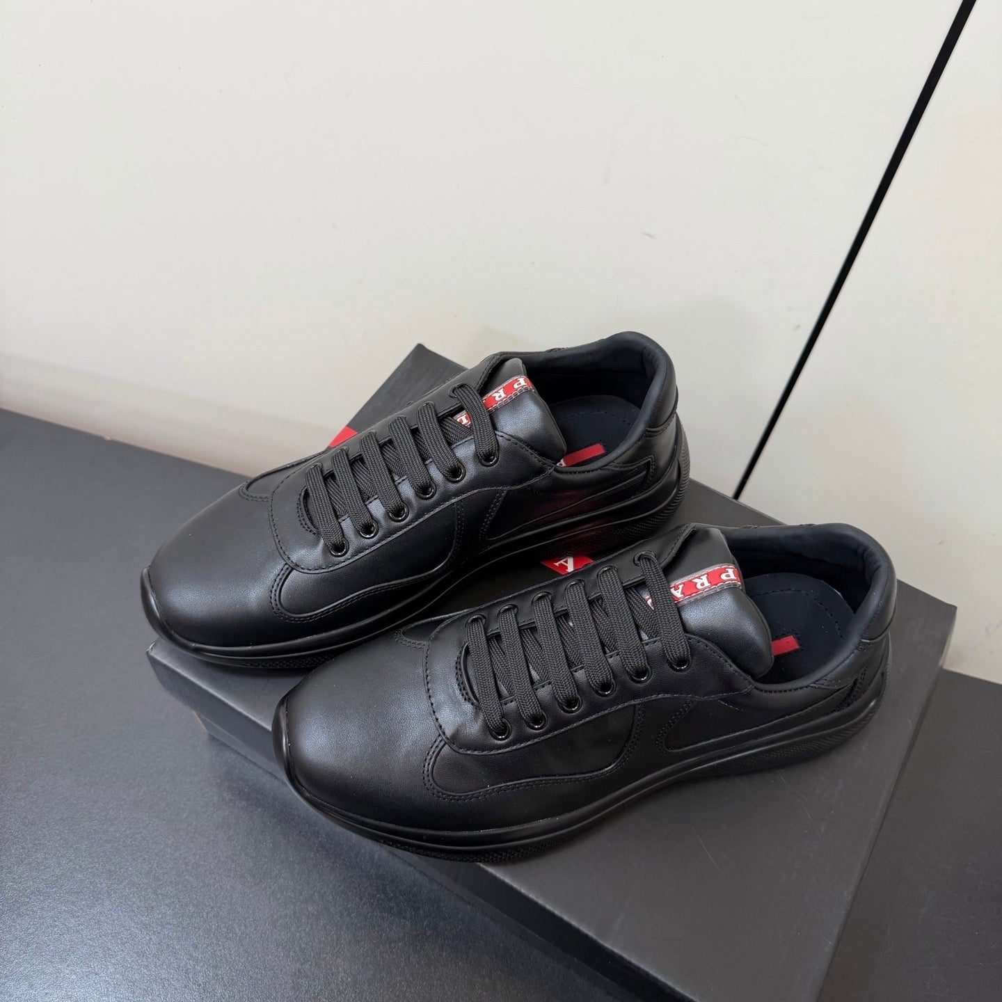 PRA 26S Casual Sneakers Black Leather 618916