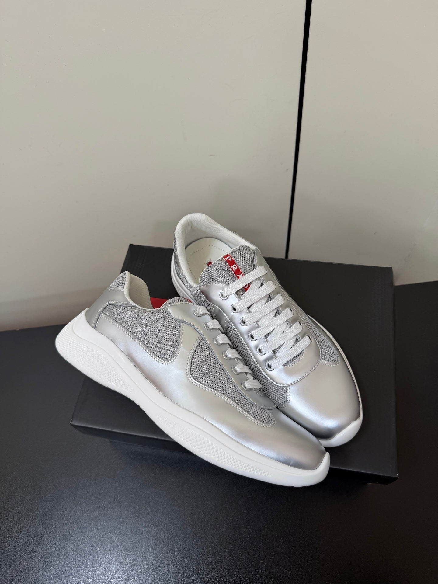 PRA 26S Casual Sneakers Metallic Silver Leather 618917