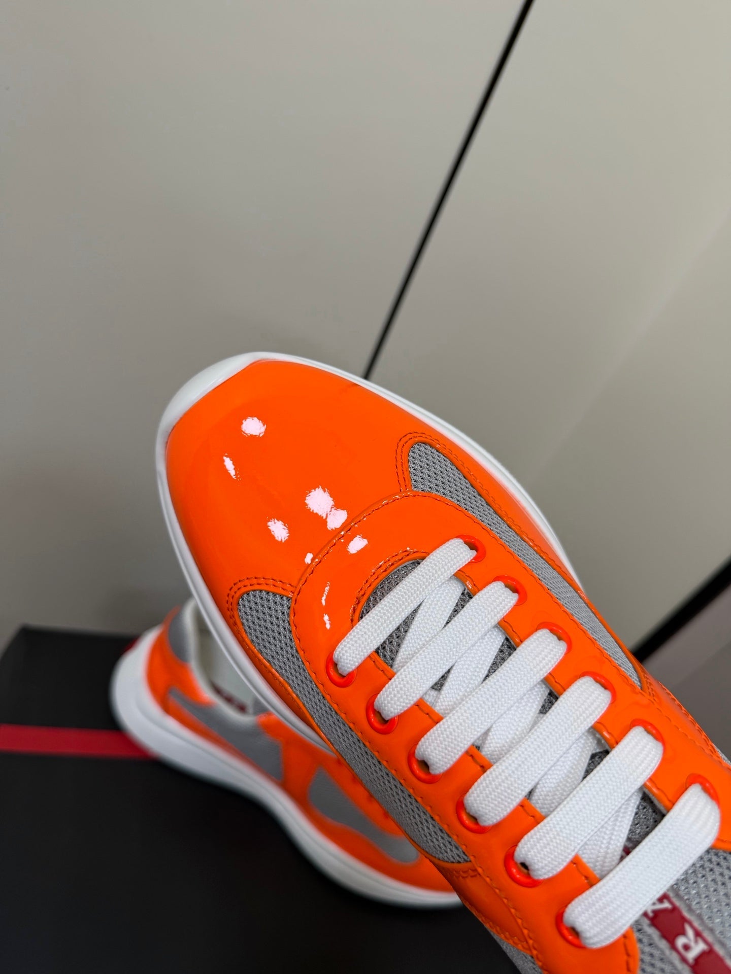 PRA 26S Casual Sneakers Orange Gray Patent Leather 618920