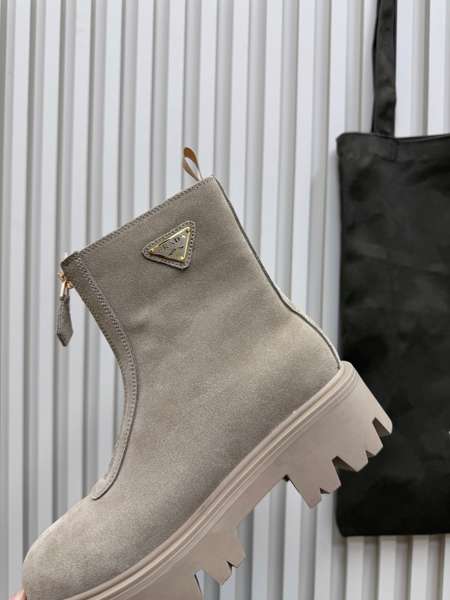 PRA Martin boots taupe beige sheepskin 443646