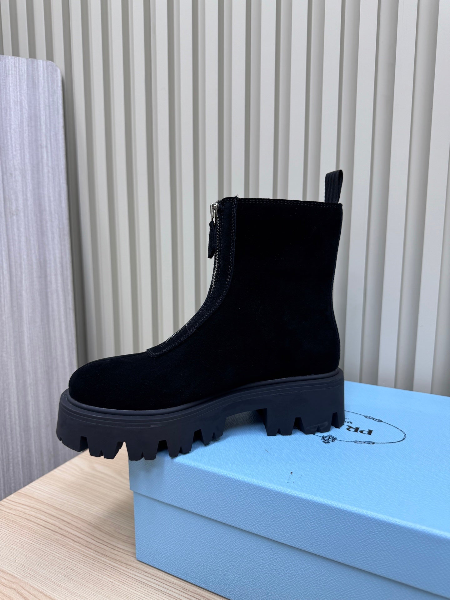 PRA Martin boots black suede 443647