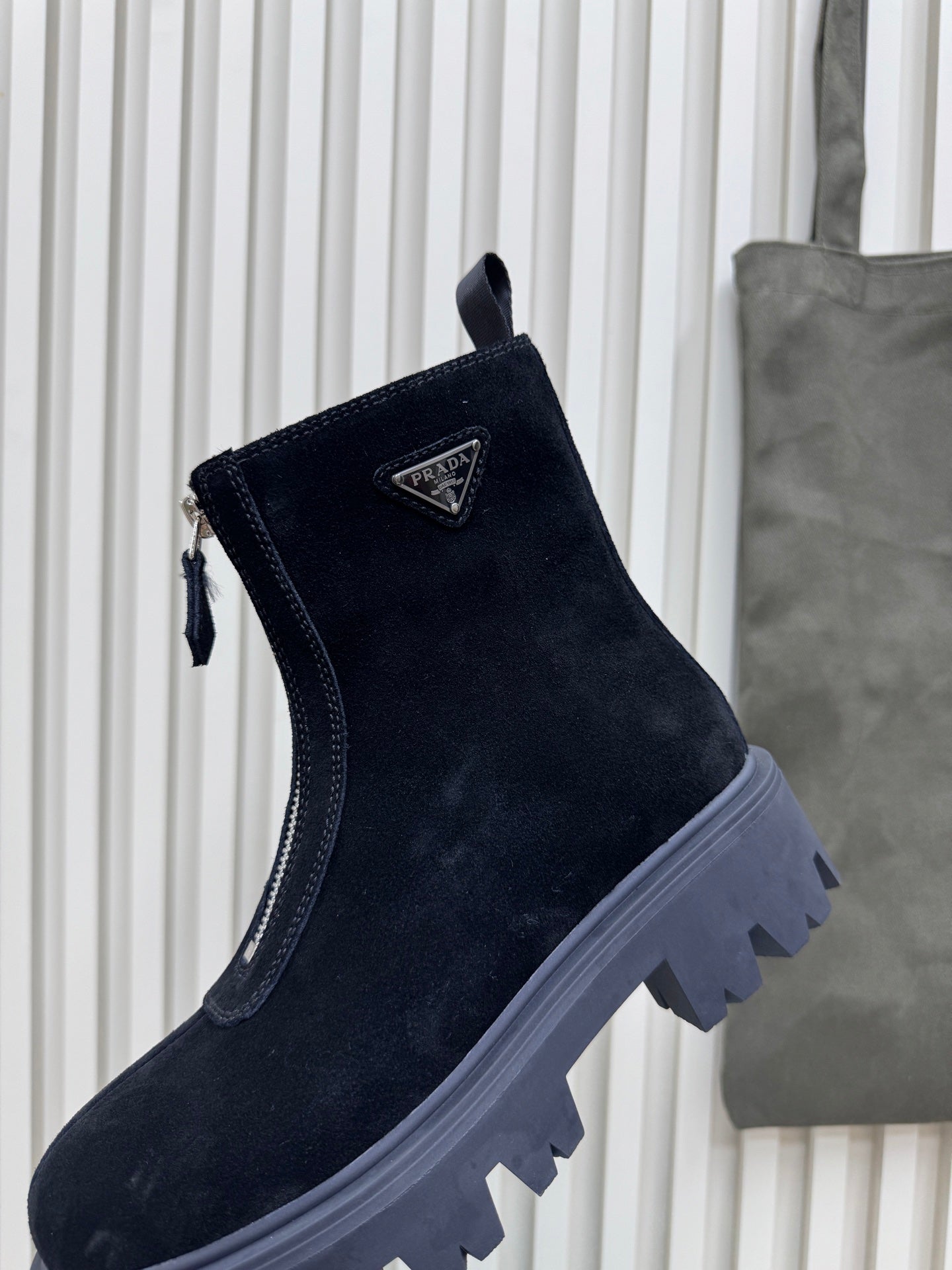 PRA Martin boots black suede 443647