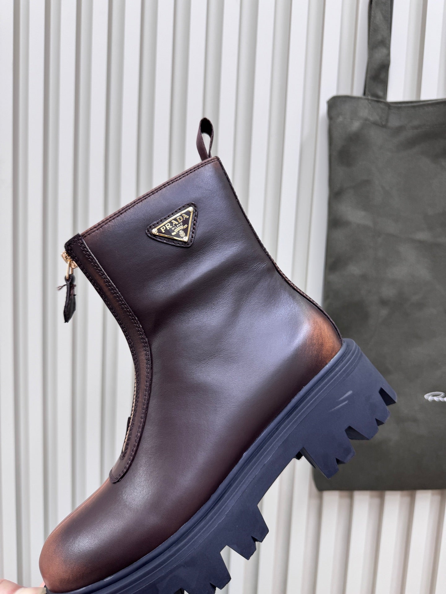 PRA Martin boots dark chocolate brown sheepskin 443648