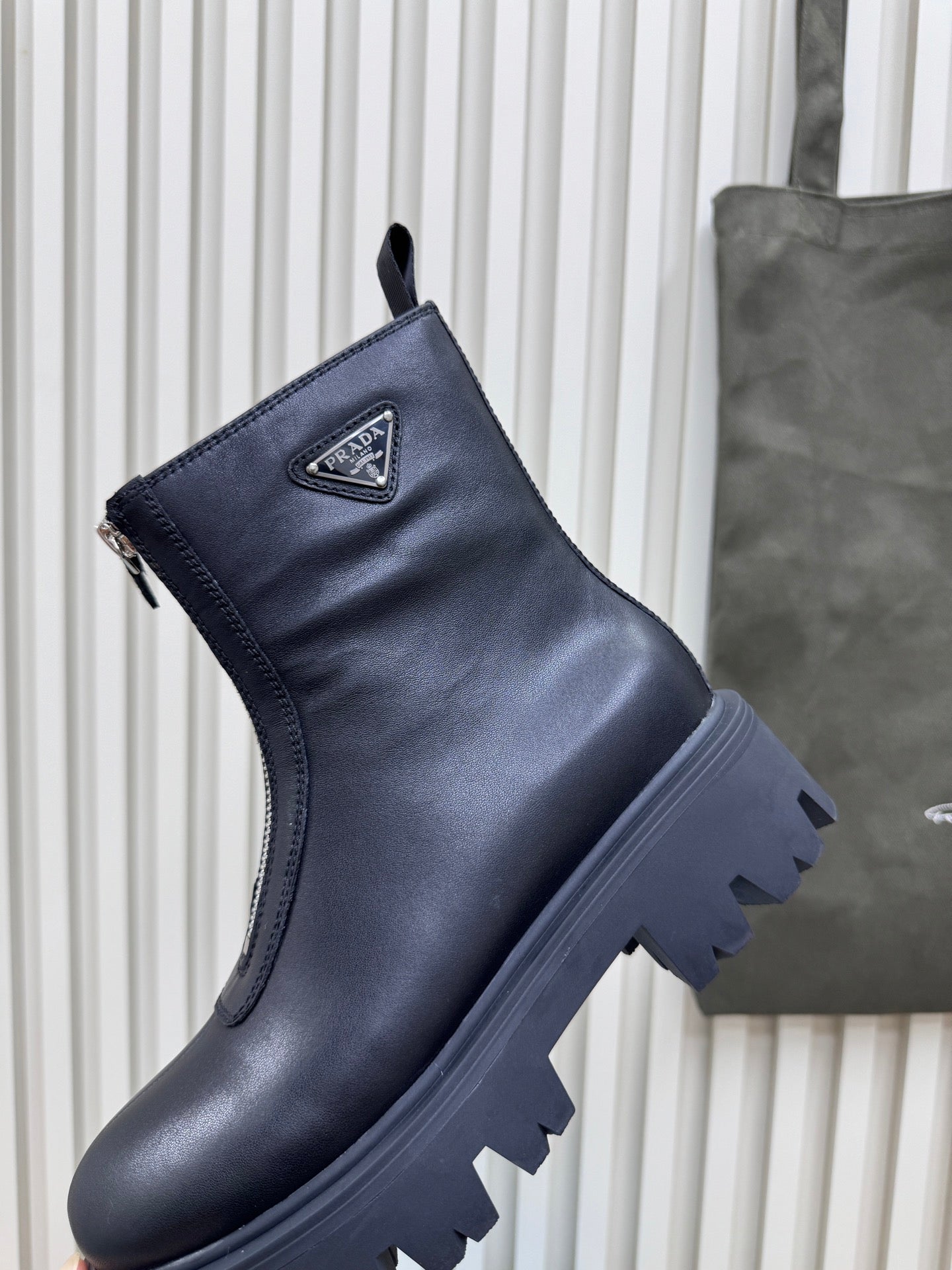 PRA Martin boots black sheepskin 443650