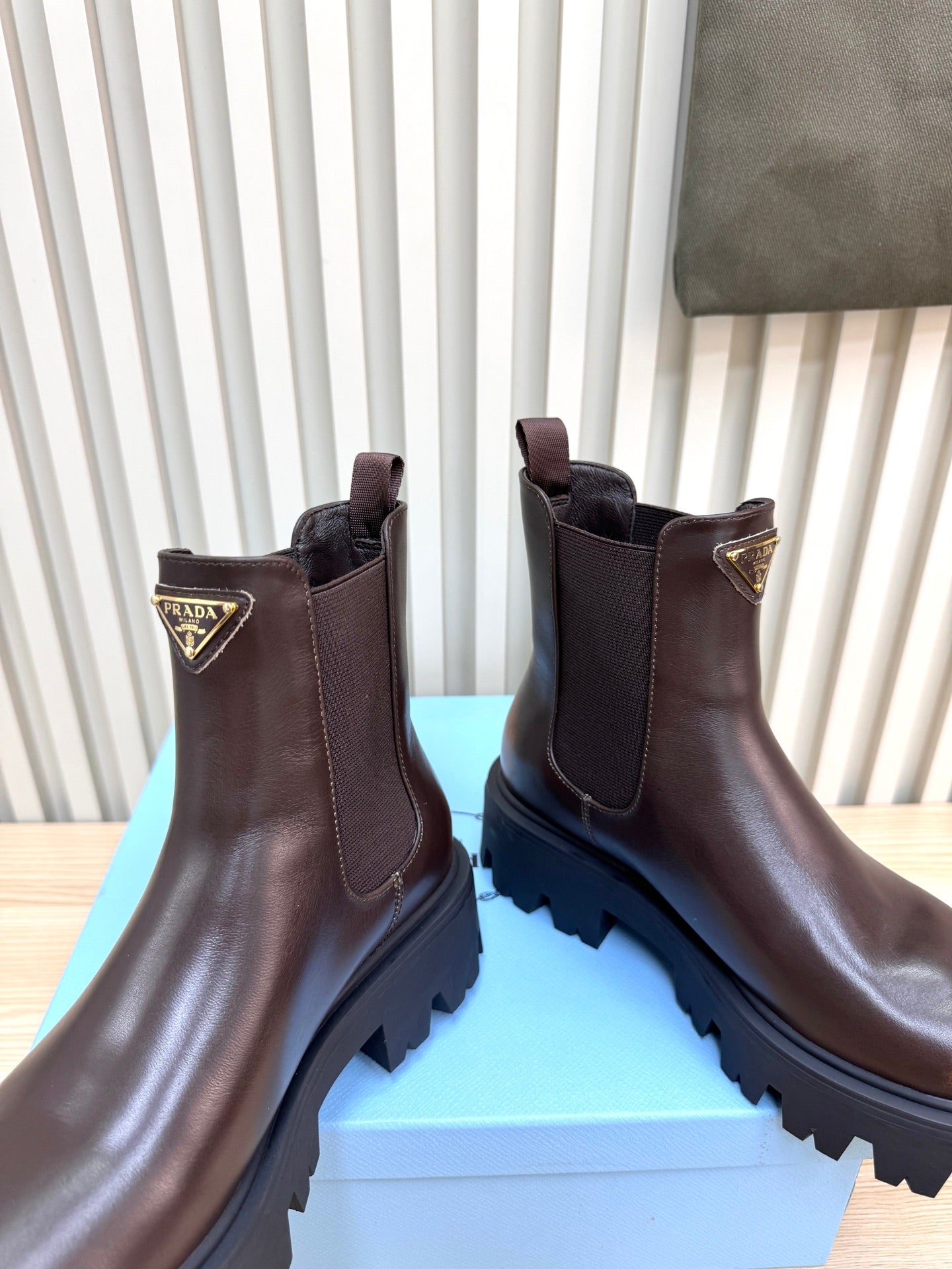 PRA ankle boots dark chocolate brown sheepskin  443662