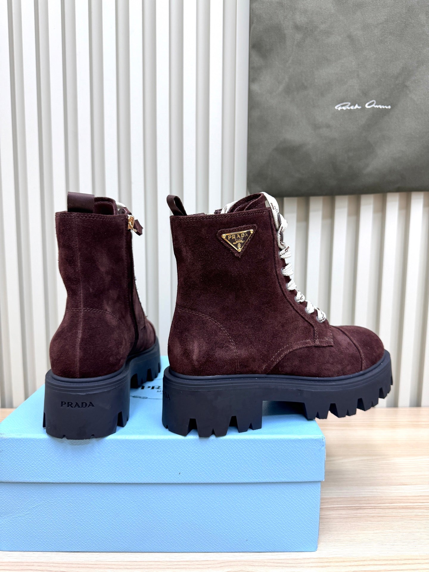 PRA Martin boots burgundy brown suede 443668