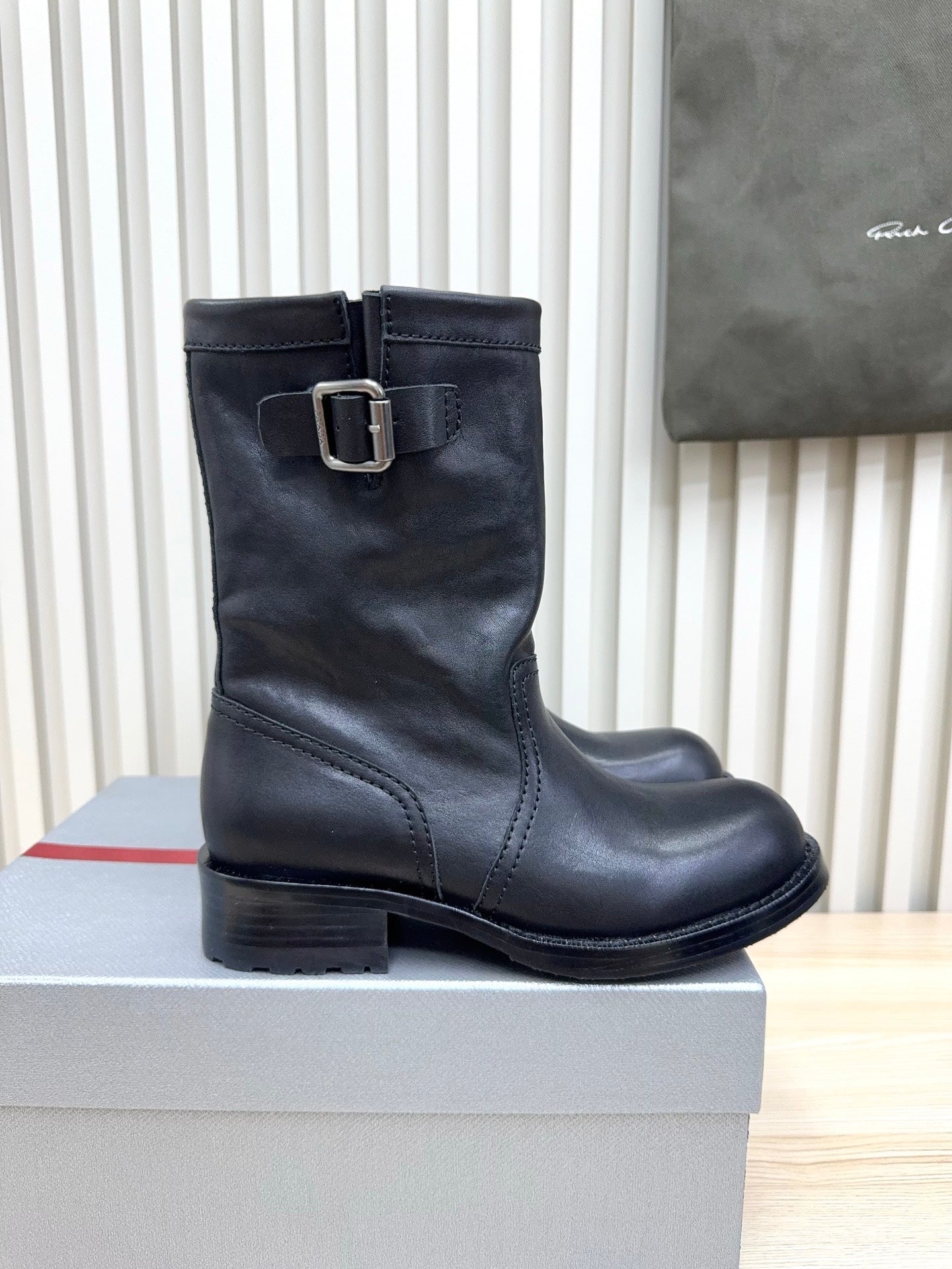 PRA Latest knight boots black sheepskin 443674