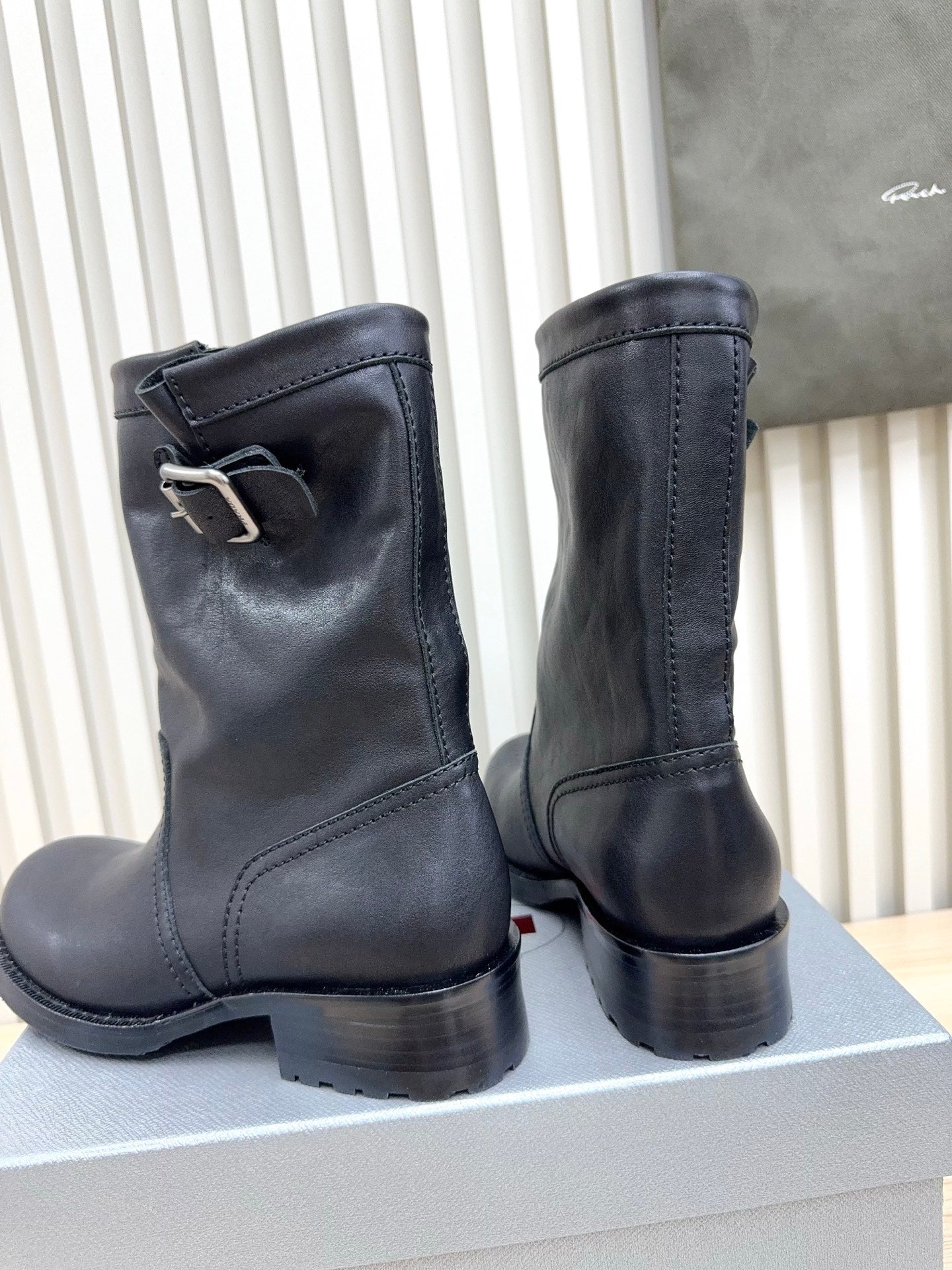 PRA Latest knight boots black sheepskin 443674