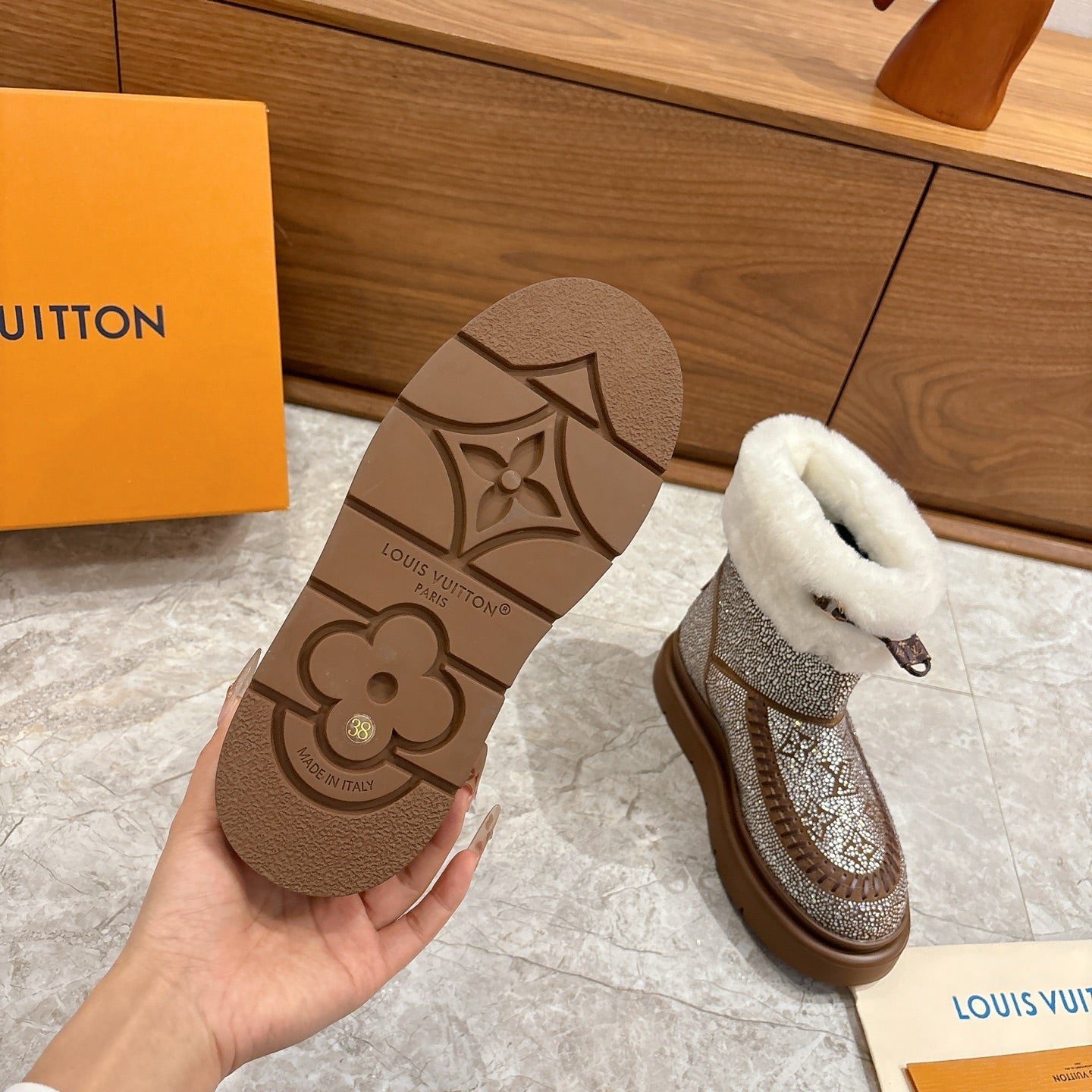 LV 2026 Cortina Ankle Boot Silver Brown White Silver Sequin Wool 594927