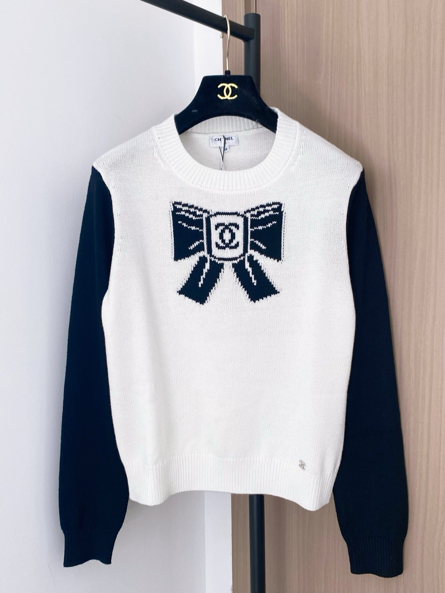 Chanel 2025 Bow Sweater White mix Blue Wool 99230