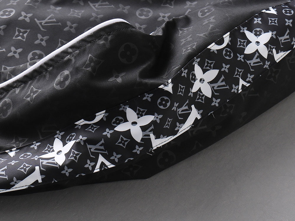 LV HOODED JACKET BLACK MIX WHITE MONOGRAM 239001