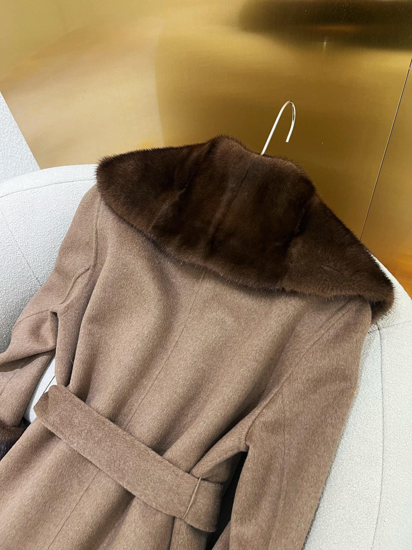 LP 25 Deep V-neck Long Coat Brown Cashmere Fur 303964