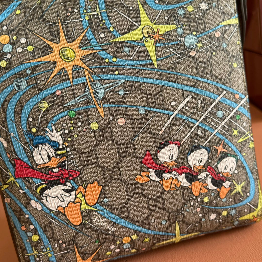 Gucci 2025 x Disney Donald Duck Bag Multicolor Cowhide Canvas 273592